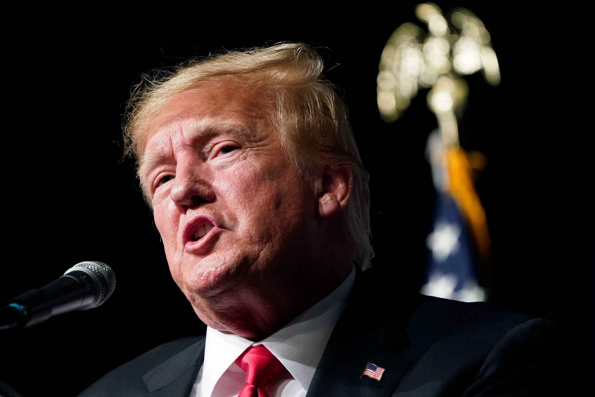 Untersuchungsausschuss fordert Konsequenzen für Trump