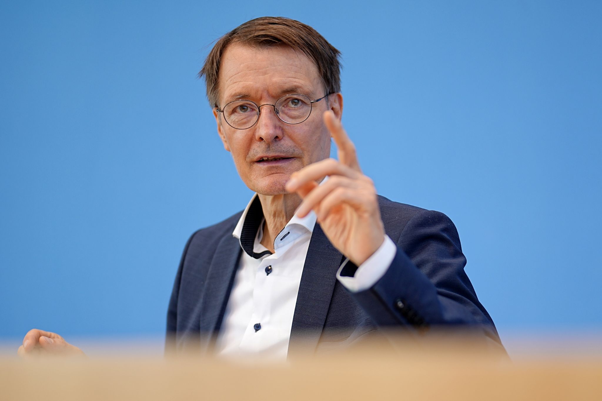 Lauterbach: Vierte Corona-Impfung auch unter 60