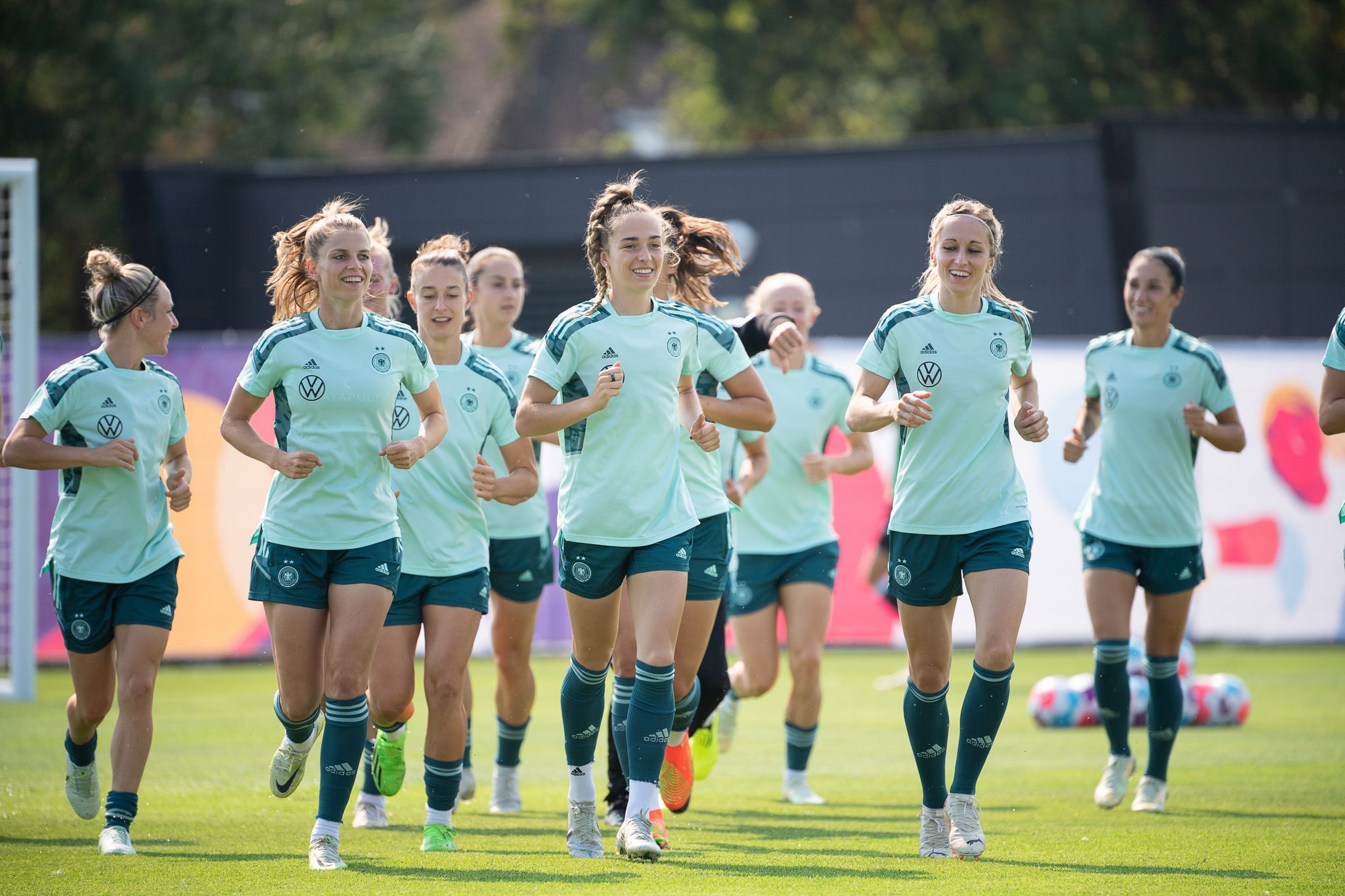 «Stadion zum Feiern bringen»: DFB-Frauen gegen Les Bleues