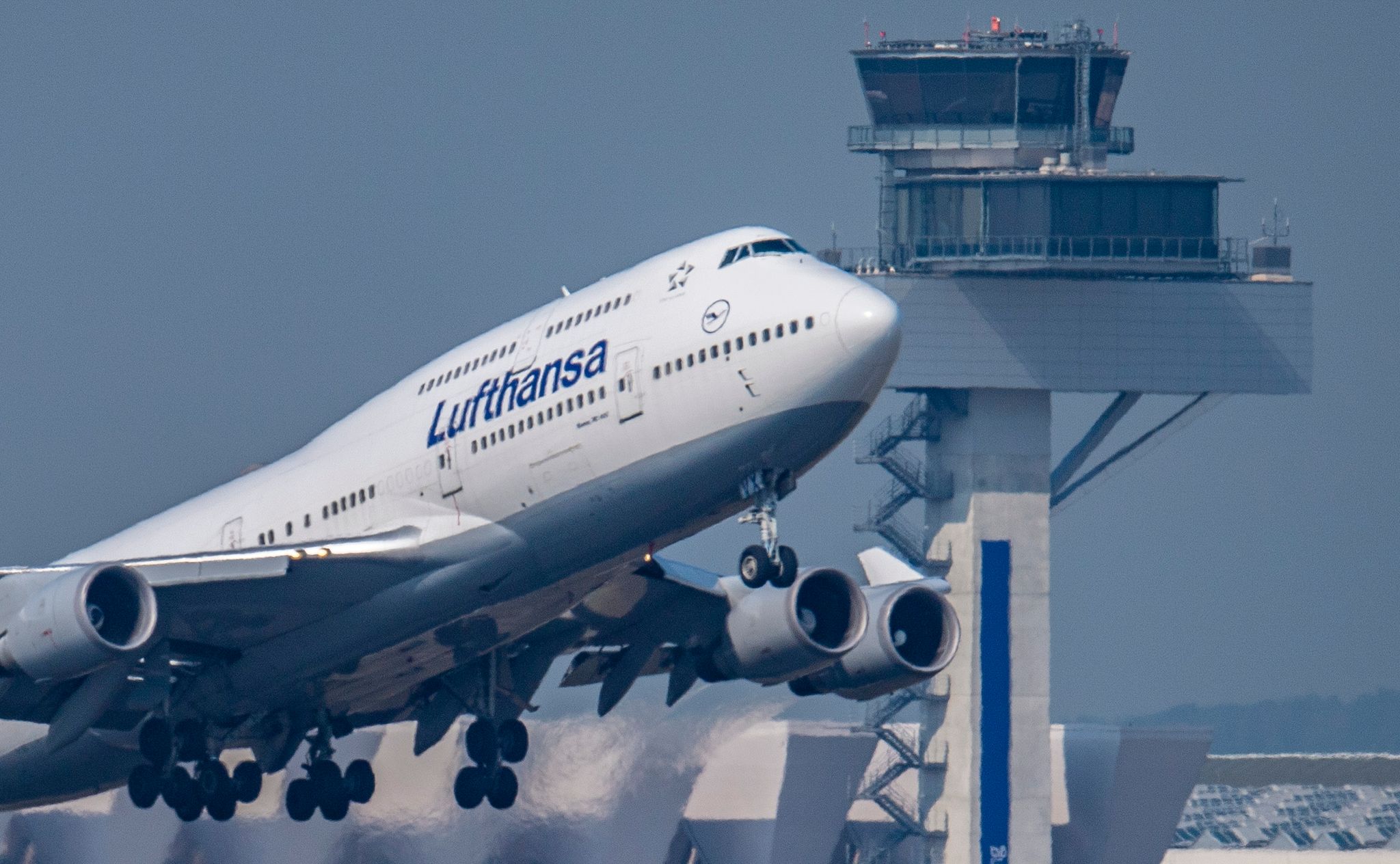 Nach Flugstreichungen: Frankfurter Flughafen läuft stabil