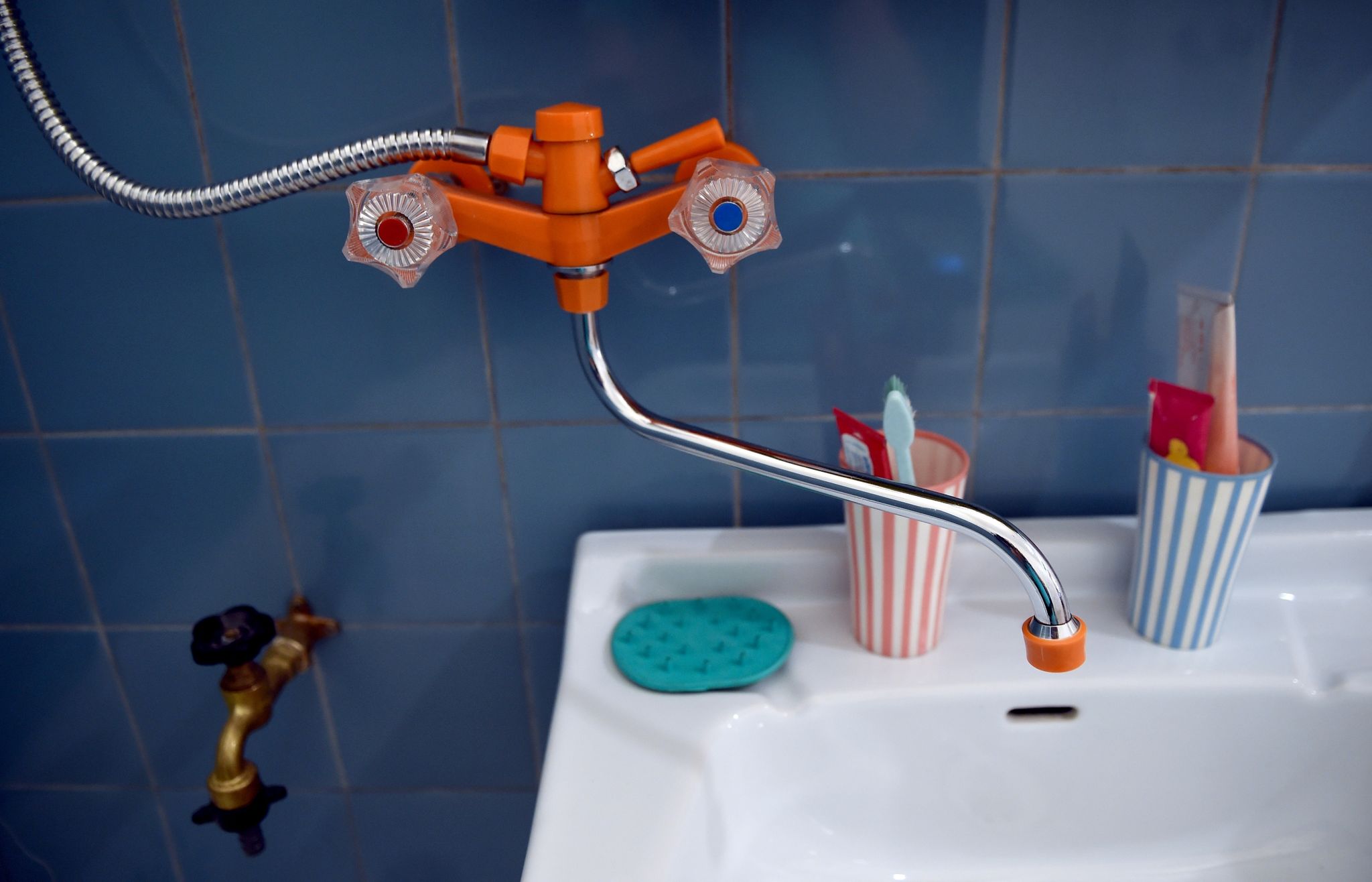 Genossenschaft stellt Mietern zeitweise Warmwasser ab