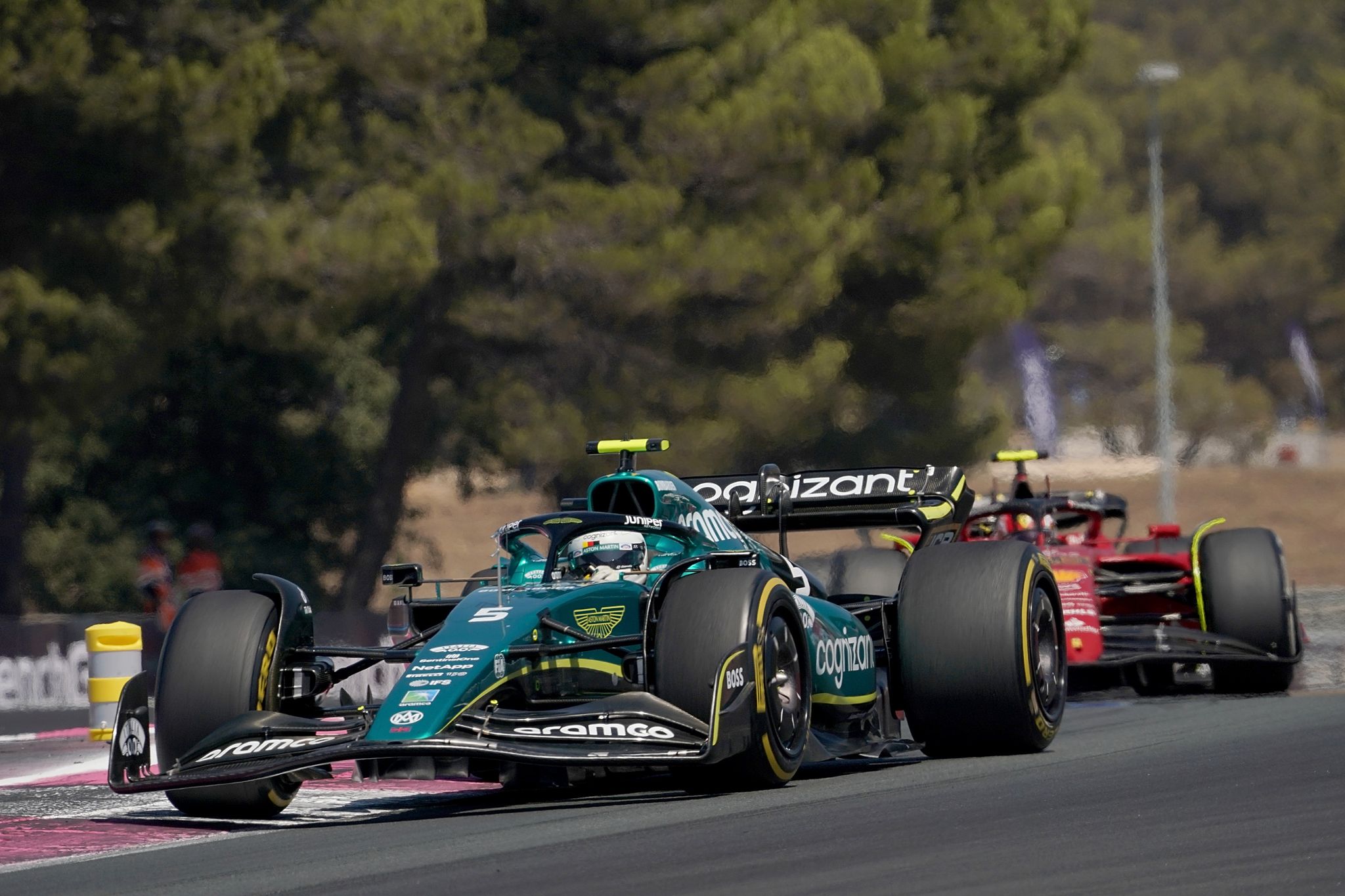 Verstappen hinter Ferrari – Vettel Trainings-Siebter