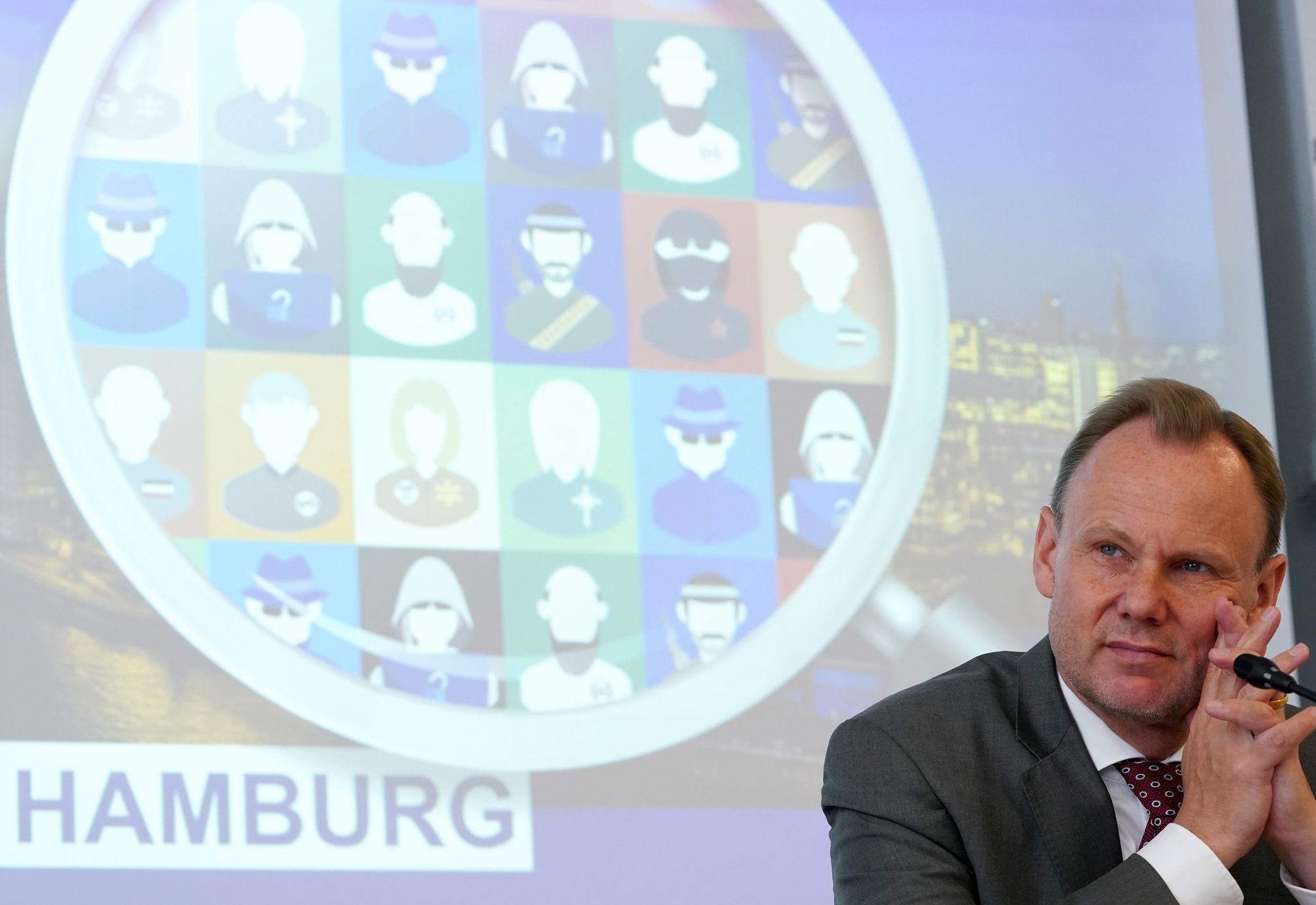 Hamburgs Innensenator: «Teilweise schlimmer Polizeihass»