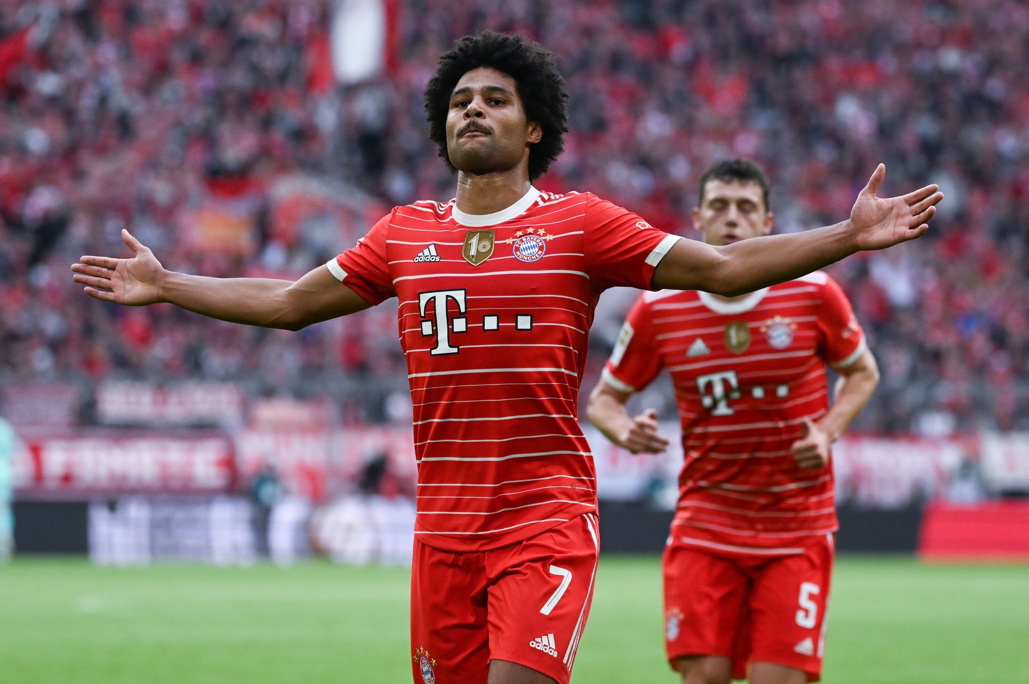 Nationalspieler Gnabry verlängert bis ins Jahr 2026