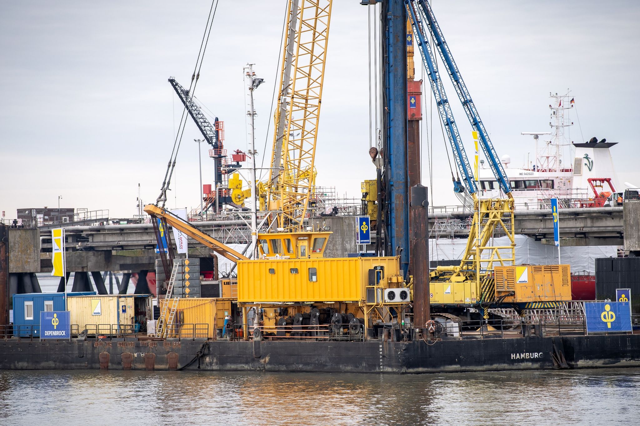 Ministerium: LNG-Transporte gesichert