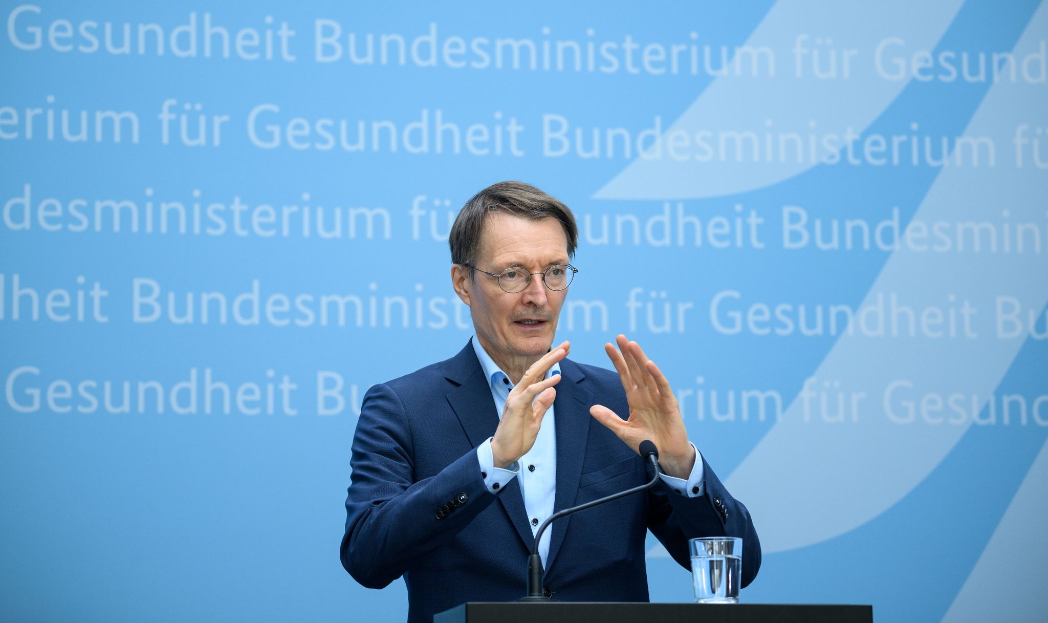 Keine Schulschließungen bei Corona-Regeln im Herbst