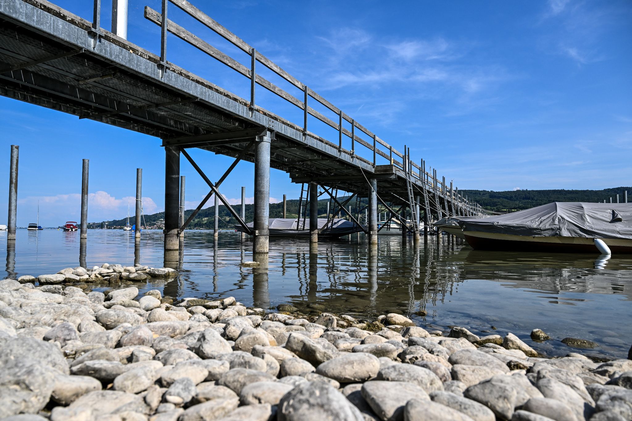 Bodensee-Häfen: Boote liegen auf dem Trockenen
