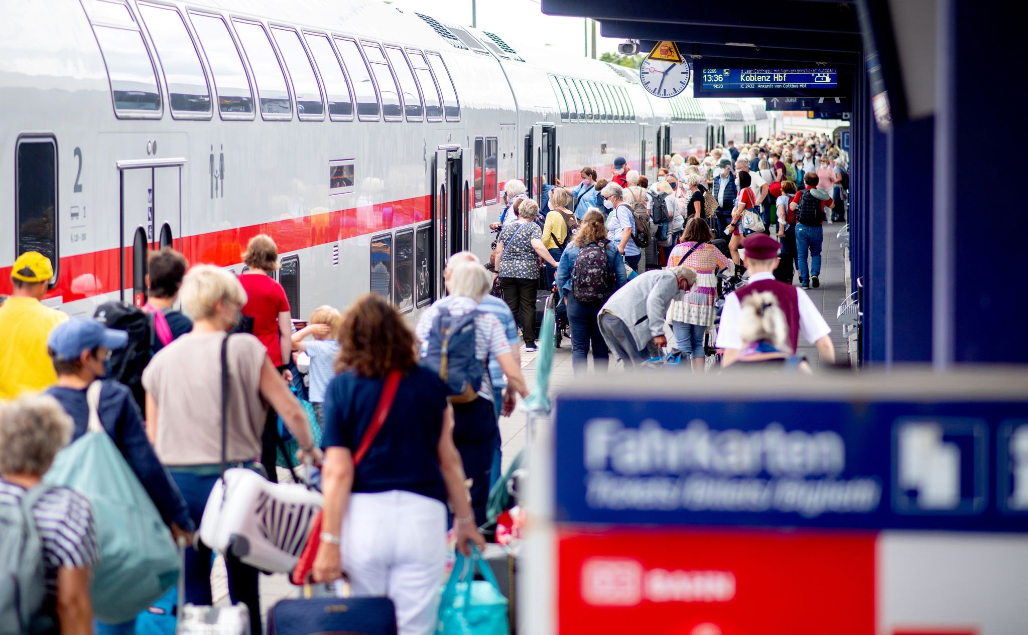 Eisenbahngewerkschaft gegen Fortführung des 9-Euro-Tickets