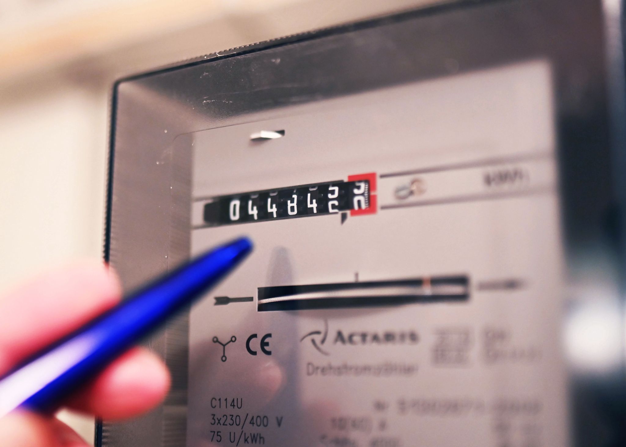 DGB macht Druck für Energiepreisdeckel