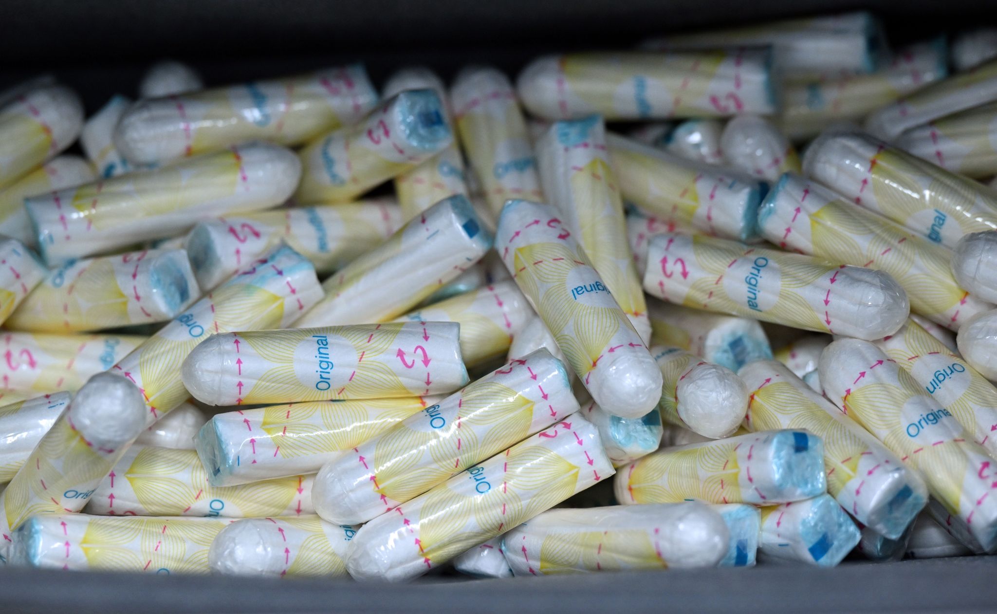 Mehrheit für kostenlose Tampons in öffentlichen Gebäuden