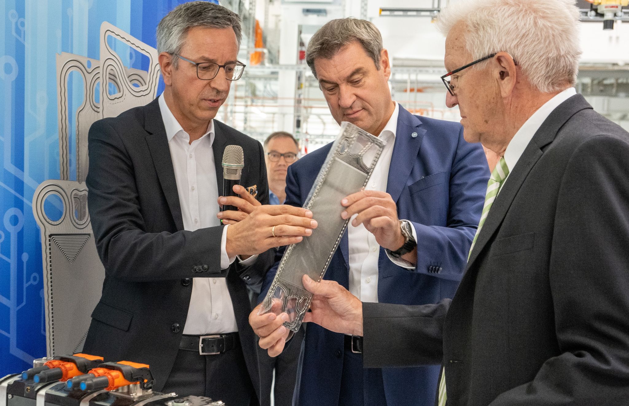BMW startet mit der Brennstoffzelle