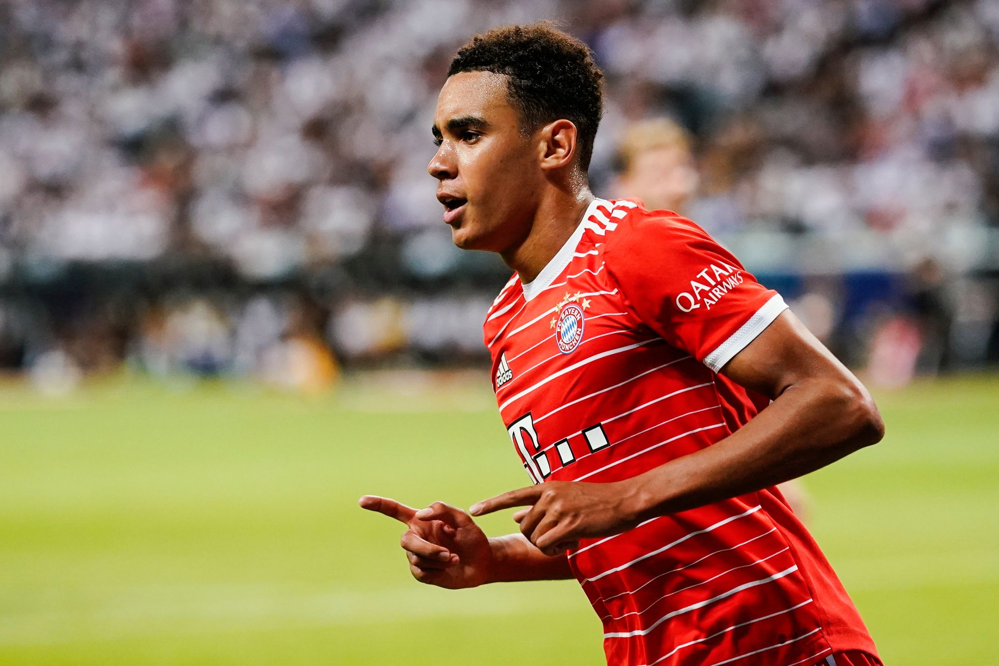 Nagelsmann baut um: Start frei für de Ligt und Sané