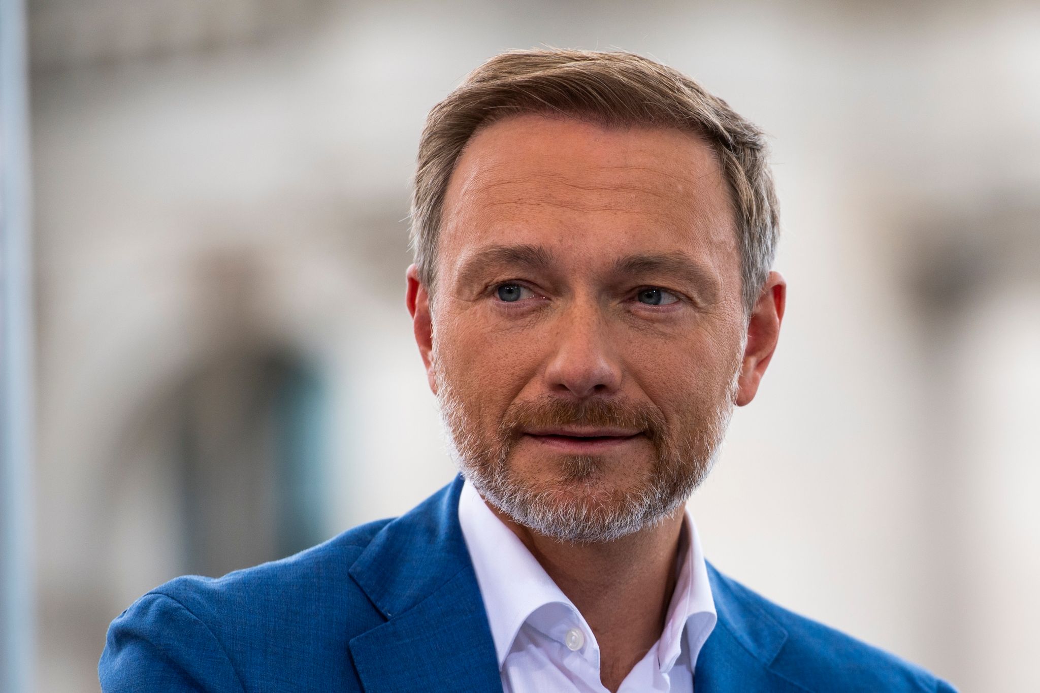 Lindner plant Bundesfinanzkriminalamt gegen Geldwäsche