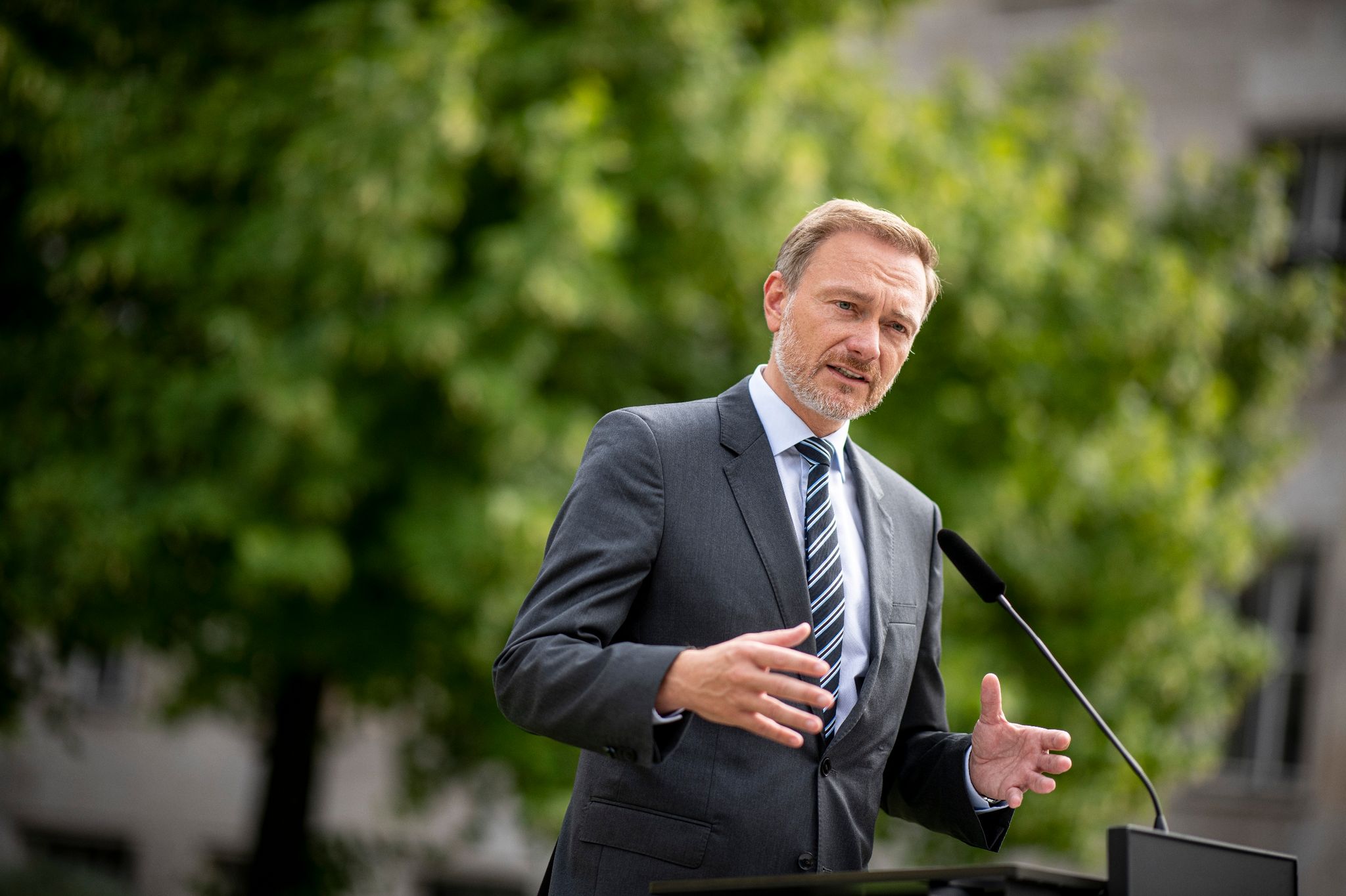Behörde gegen Geldwäsche: Lindner will an «dicke Fische» ran