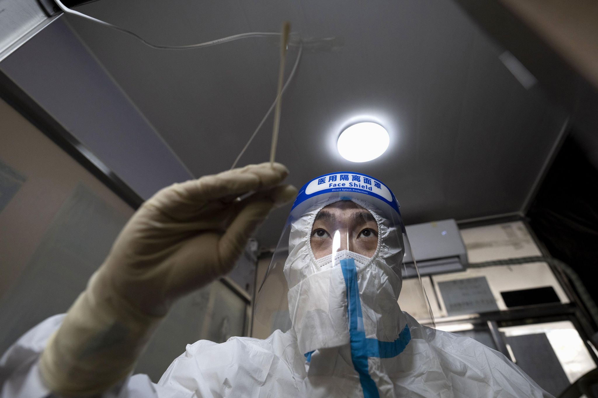 Null-Covid in China: Selbst der Fisch muss zum Corona-Test