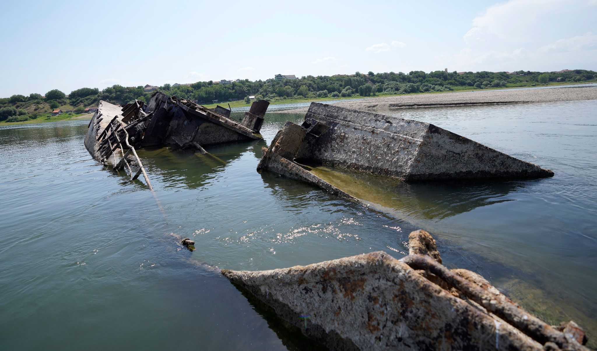 Was das Niedrigwasser zum Vorschein bringt