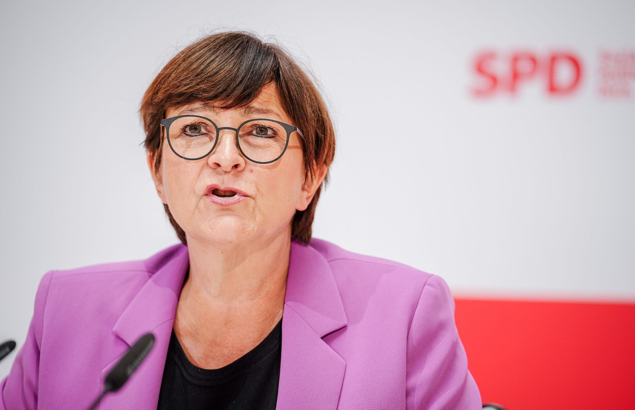 SPD-Chefin wirbt für Übergewinnsteuer