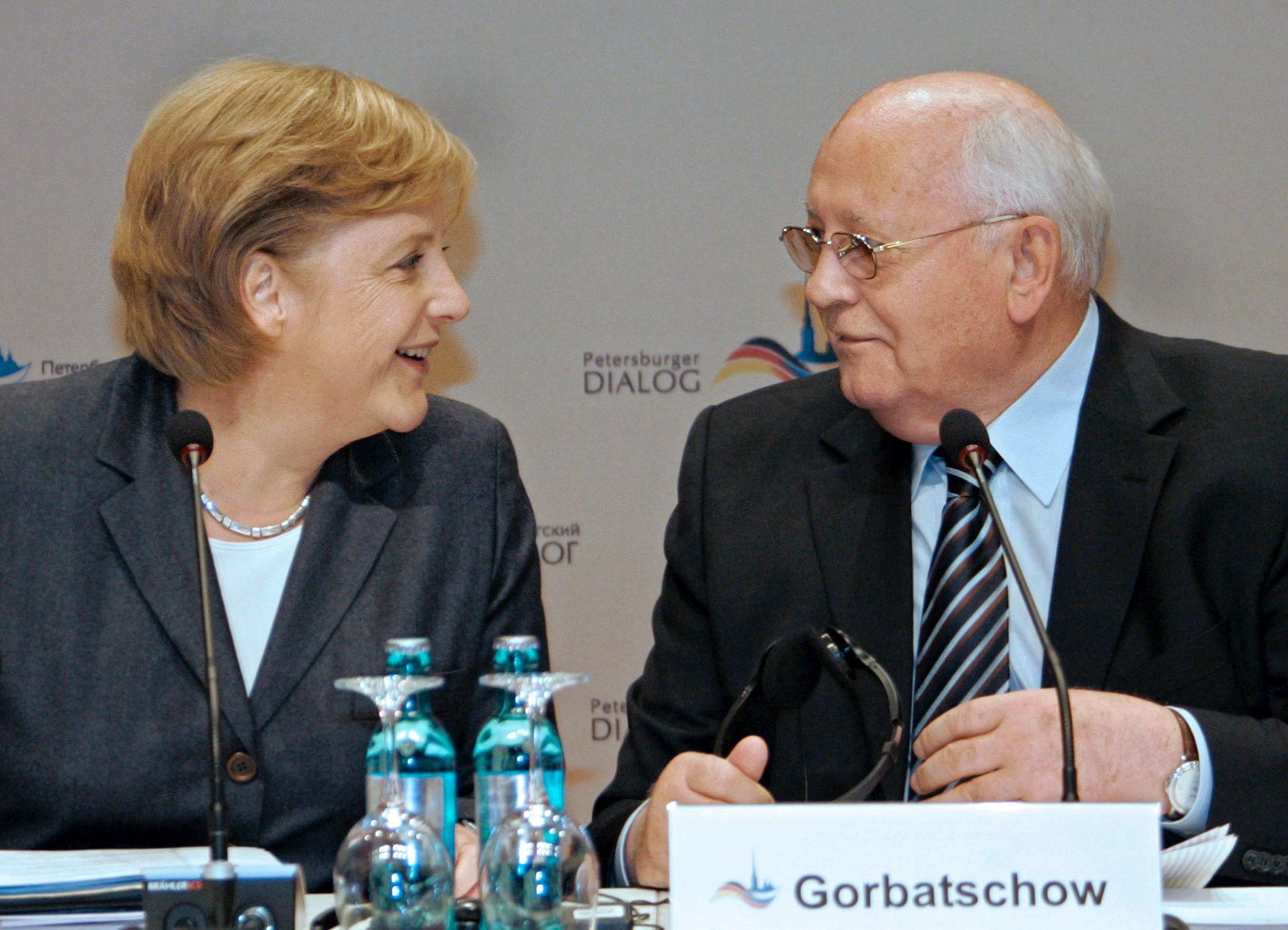 Merkel: Gorbatschow hat Weltgeschichte geschrieben