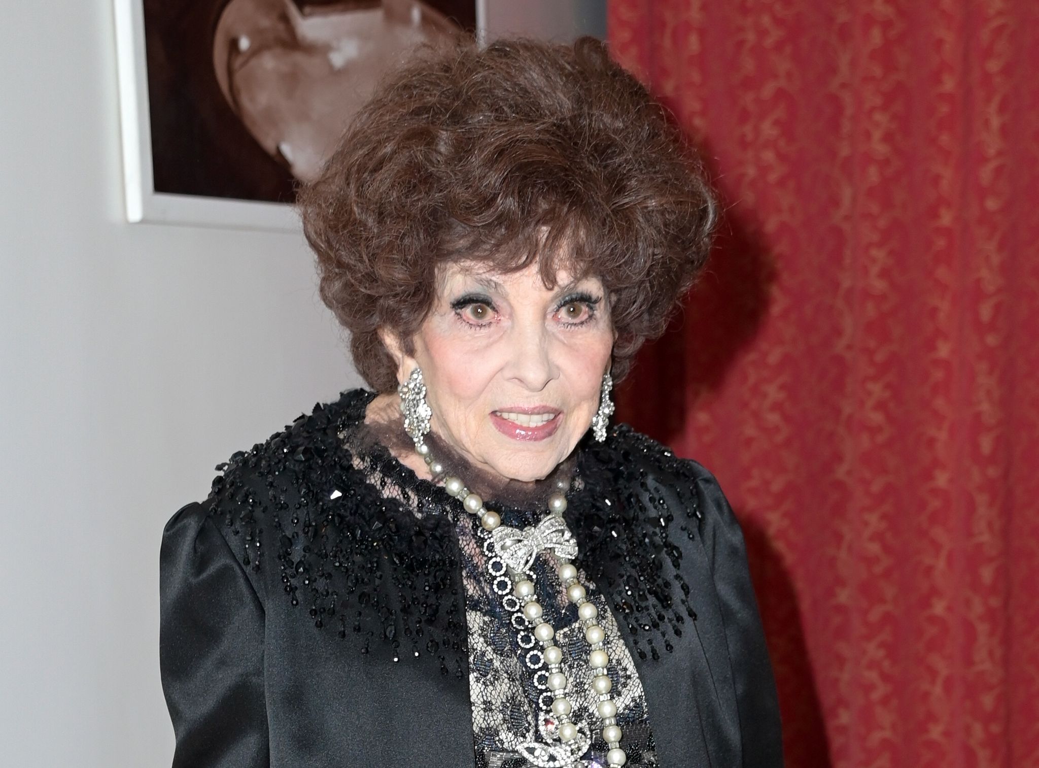 Italiens Film-Diva Lollobrigida will für Senat kandidieren