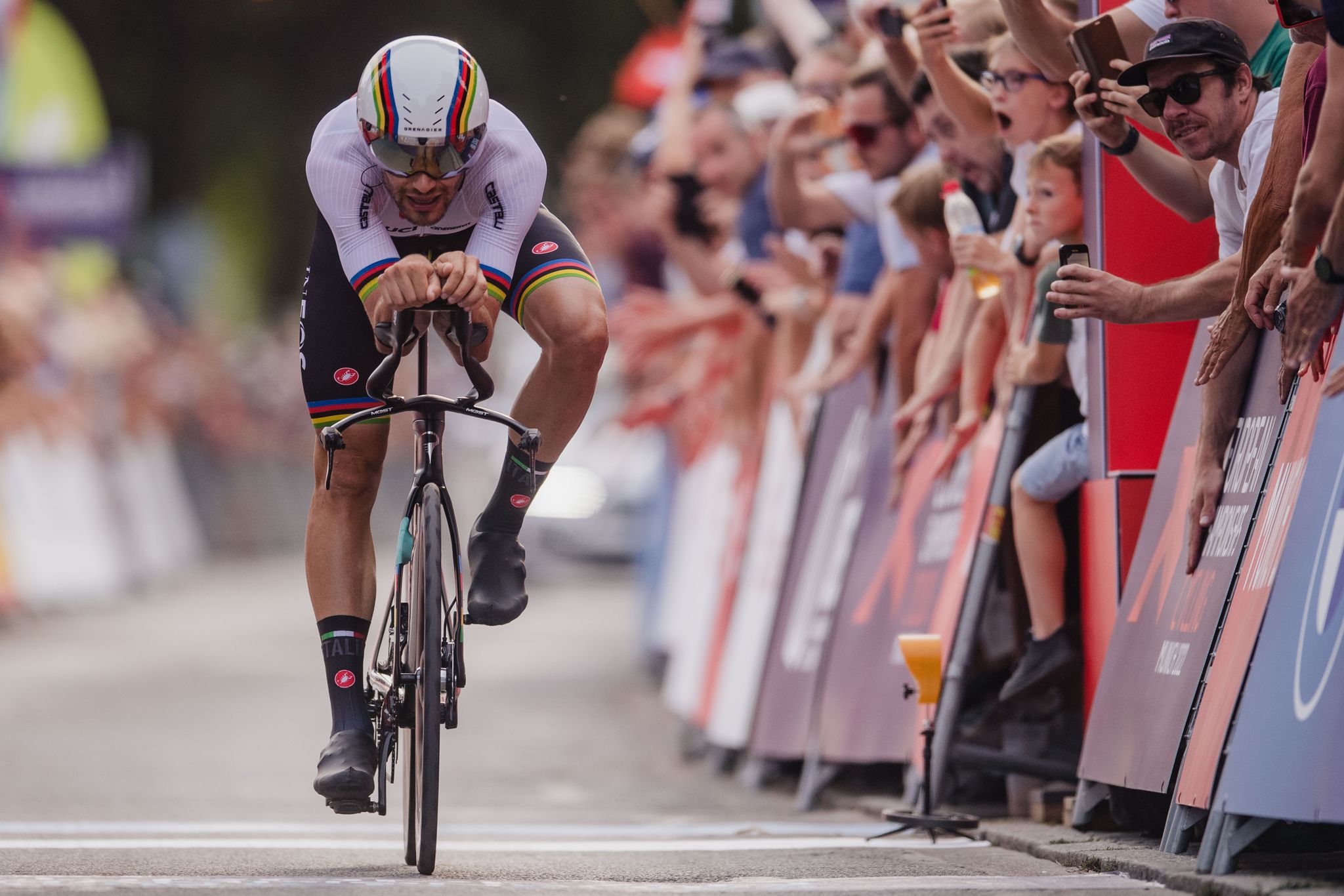 Deutschland-Tour: Ganna glänzt in Weimar – Politt Dritter