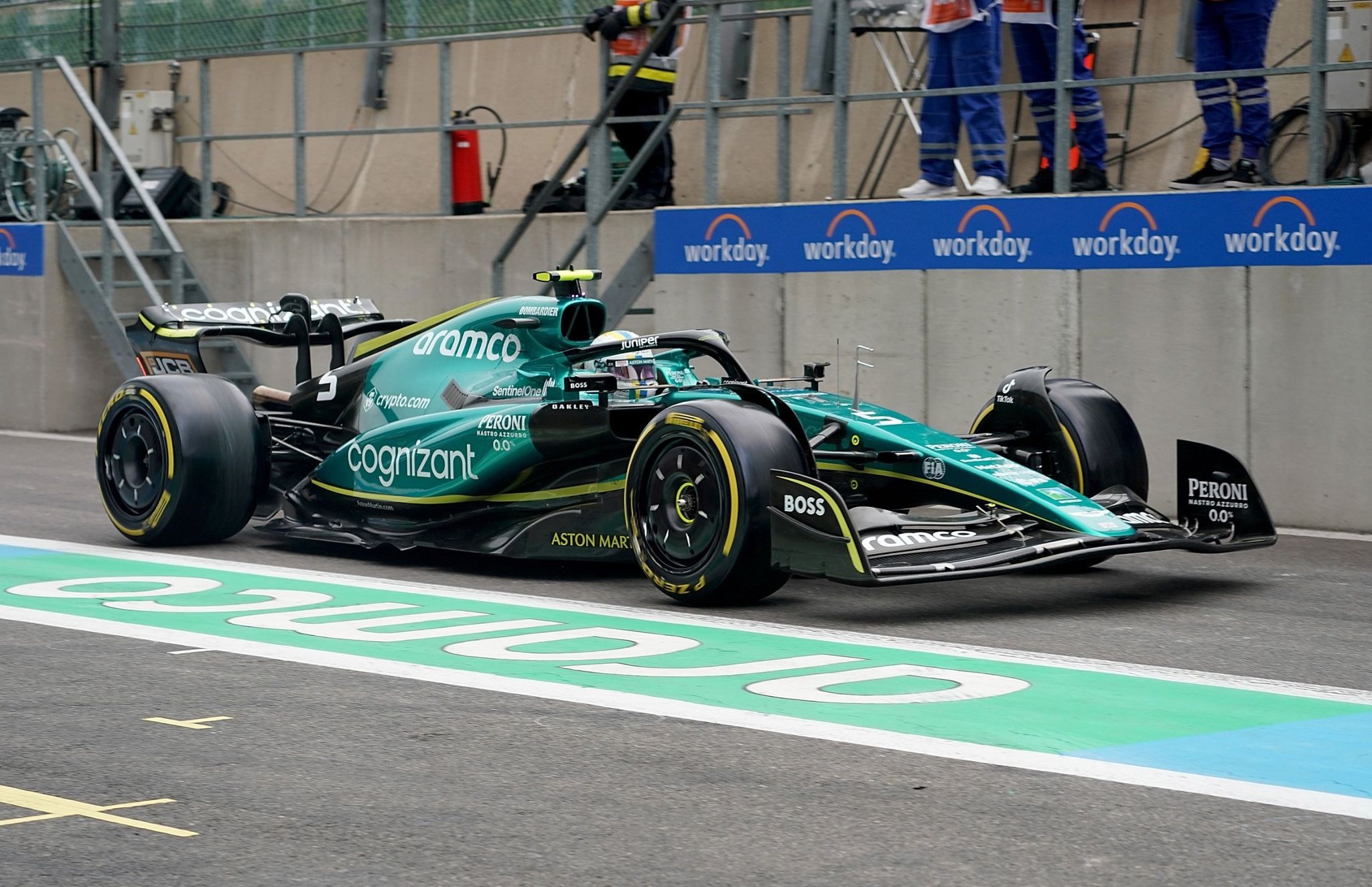 Verstappen-Strafe spült Sainz auf Startplatz eins in Spa