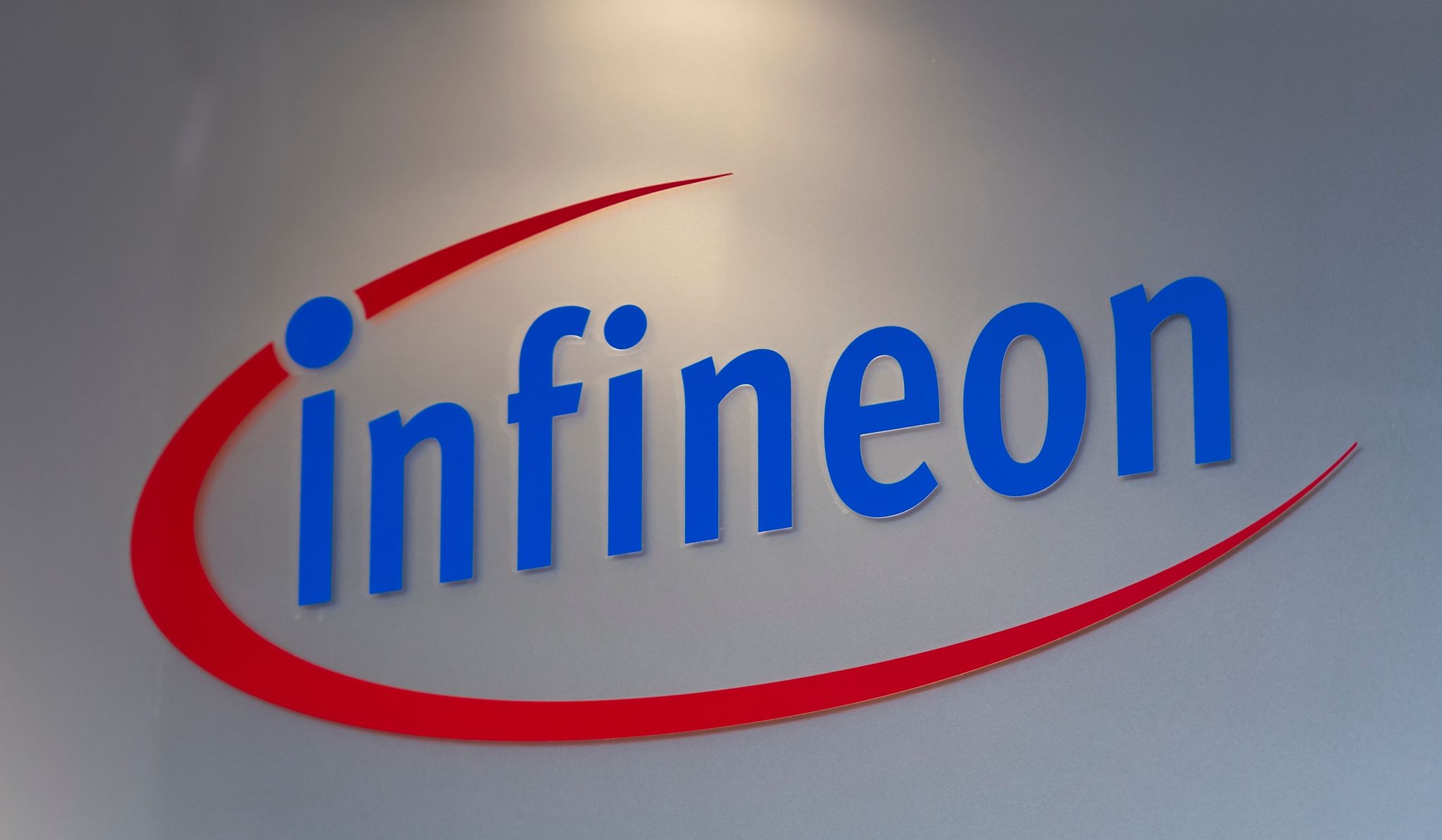 Infineon erhöht erneut Prognose