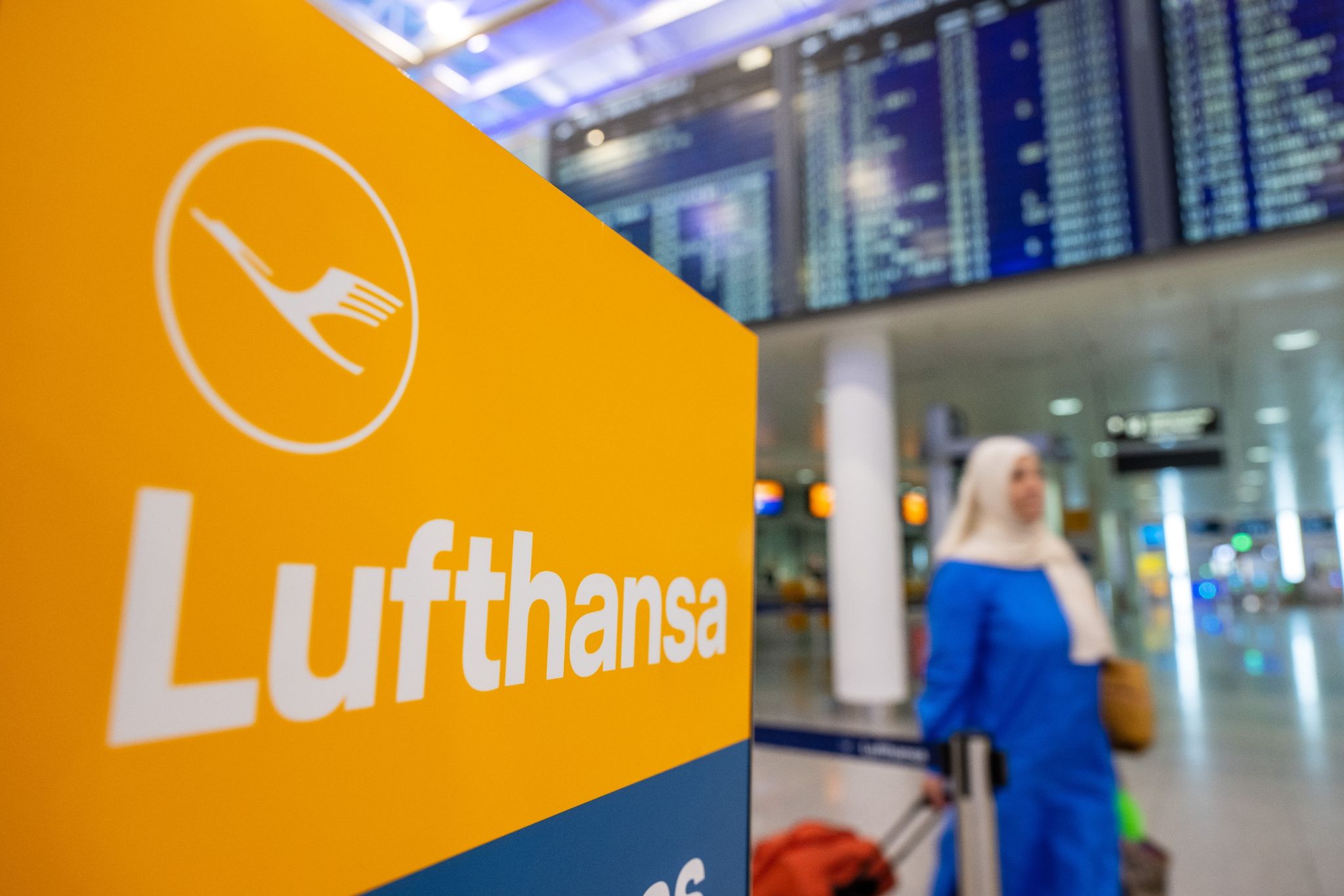 Die Lufthansa kauft sich aus dem Chaos frei