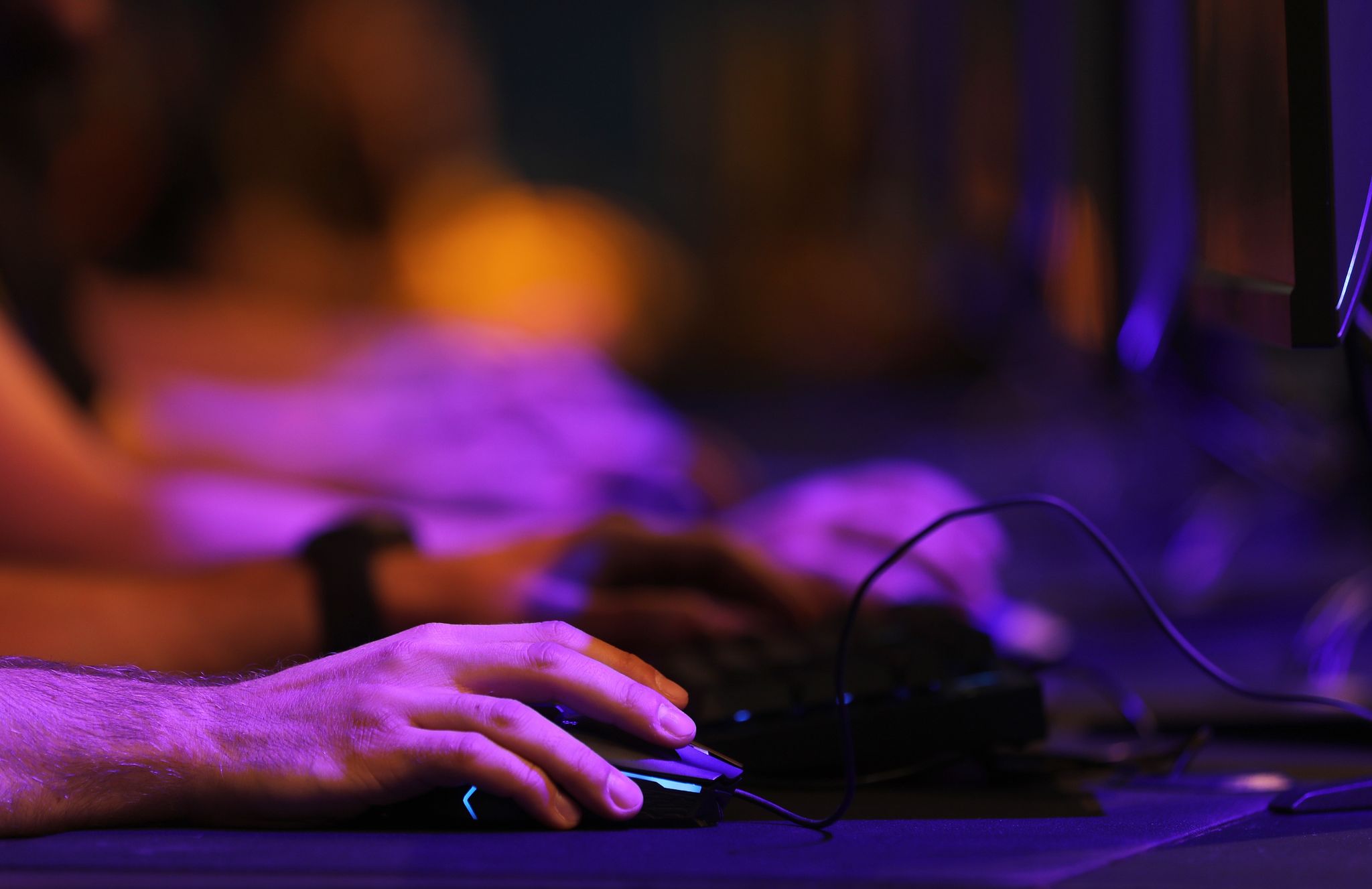 Zocken und Daddeln im Akkord