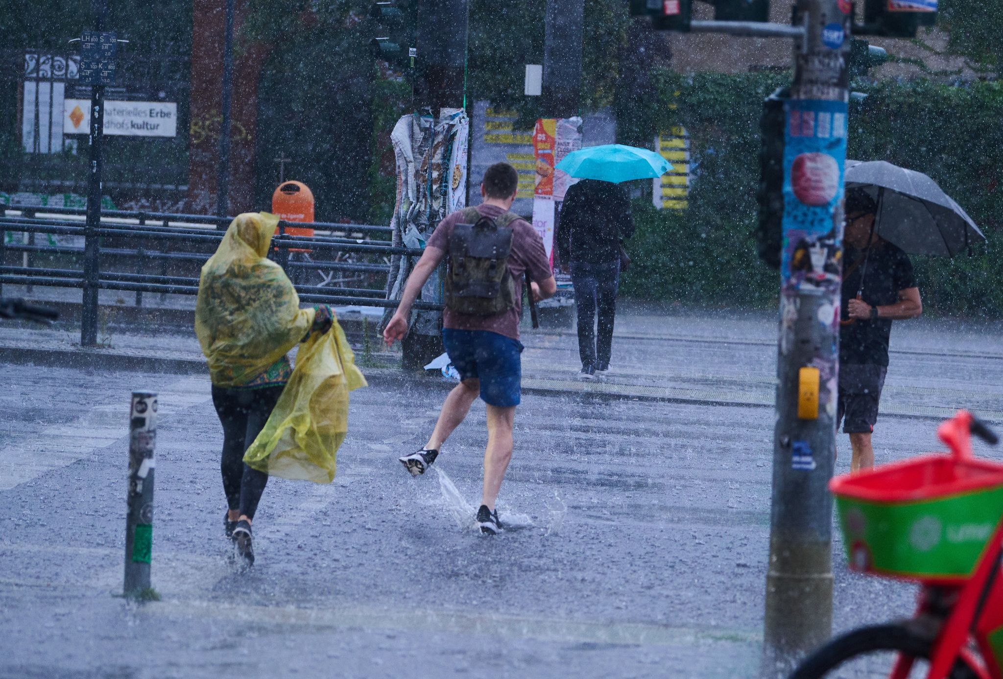 Unwetter ziehen über Deutschland – Veranstaltungen abgesagt