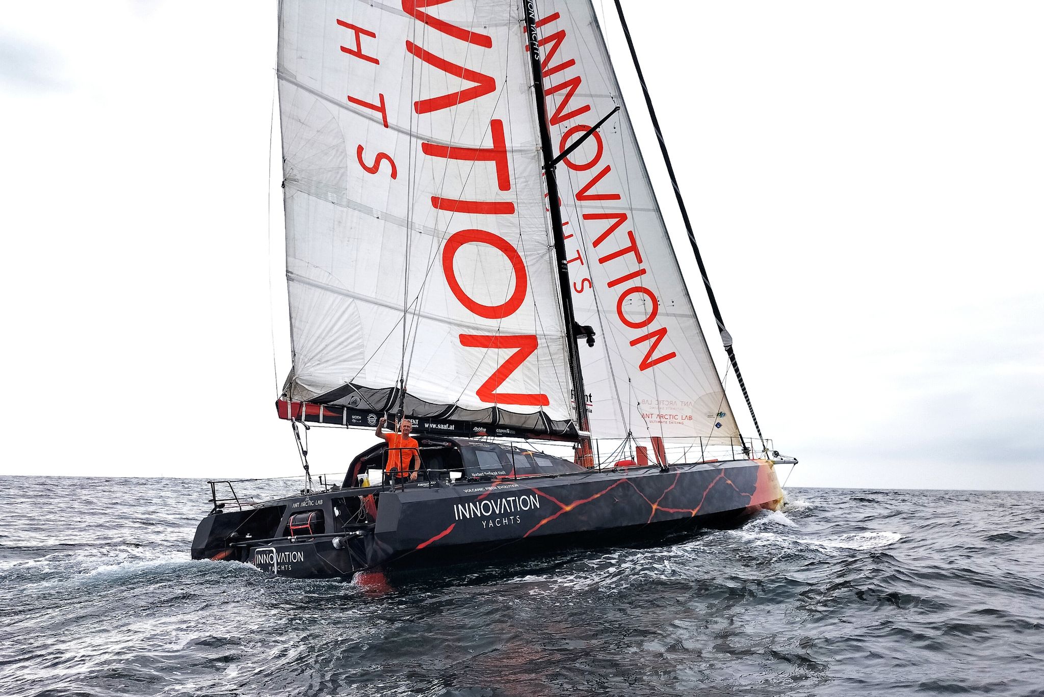 Österreicher bricht Versuch zu Solo-nonstop-Weltumseglung ab