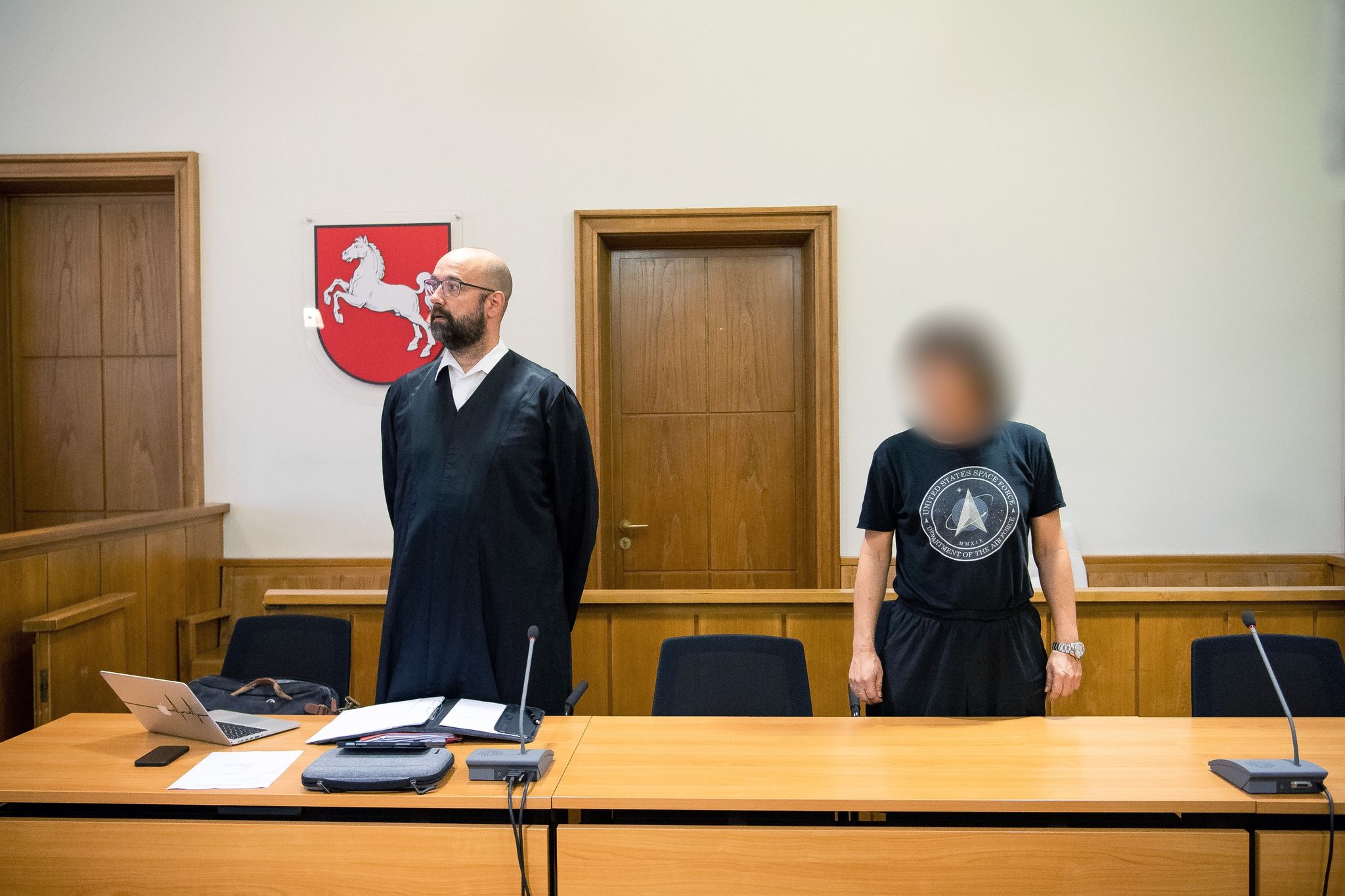 «Todesurteile» via Telegram – «Commander» steht vor Gericht