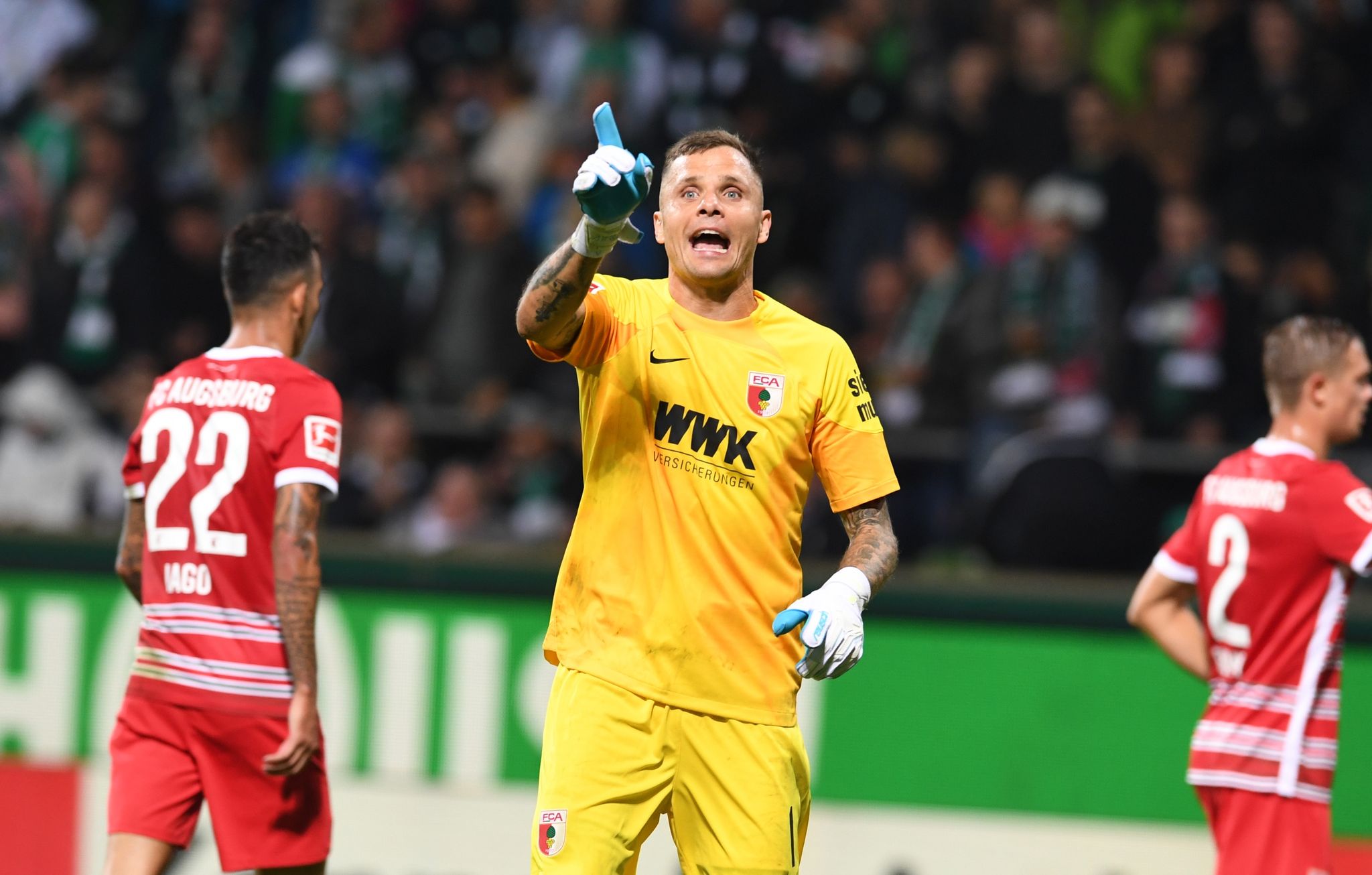 Keeper Gikiewicz: Augsburgs Elfmeter-Held und Reizfigur