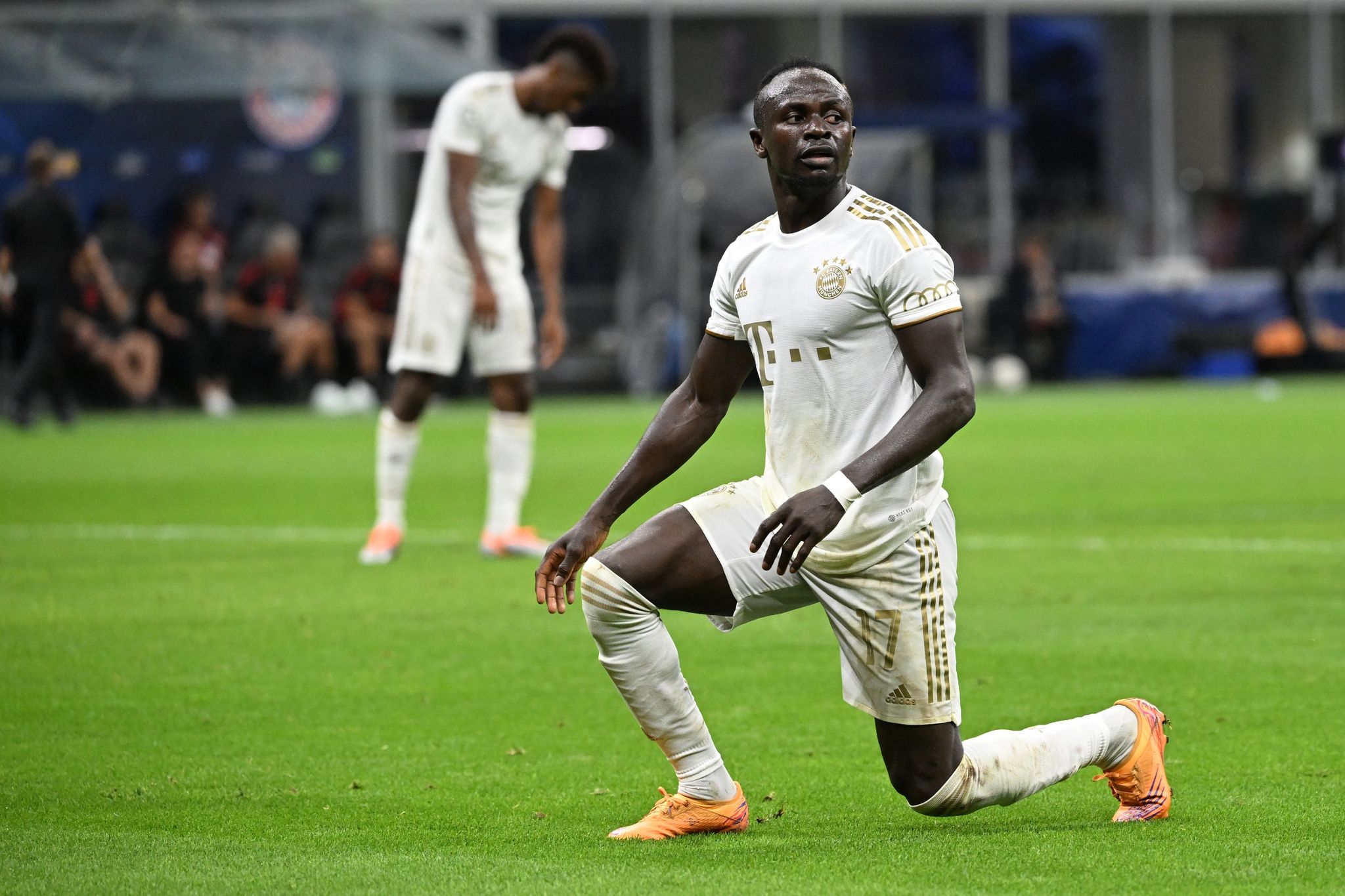 Sechs Wechsel beim FC Bayern: Mané auf der Bank