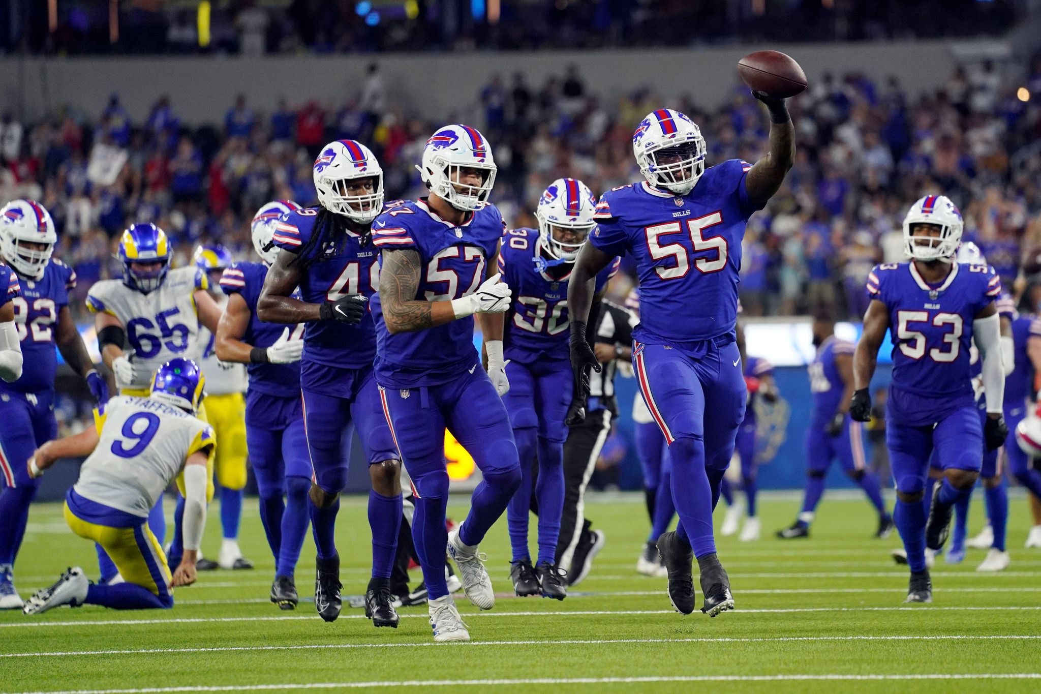Buffalo Bills überzeugen gegen Titelverteidiger Rams
