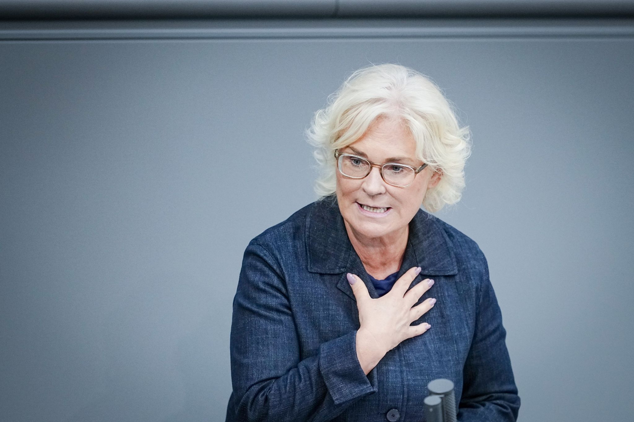 Gepanzerte Dingos und mehr Raketenwerfer für die Ukraine