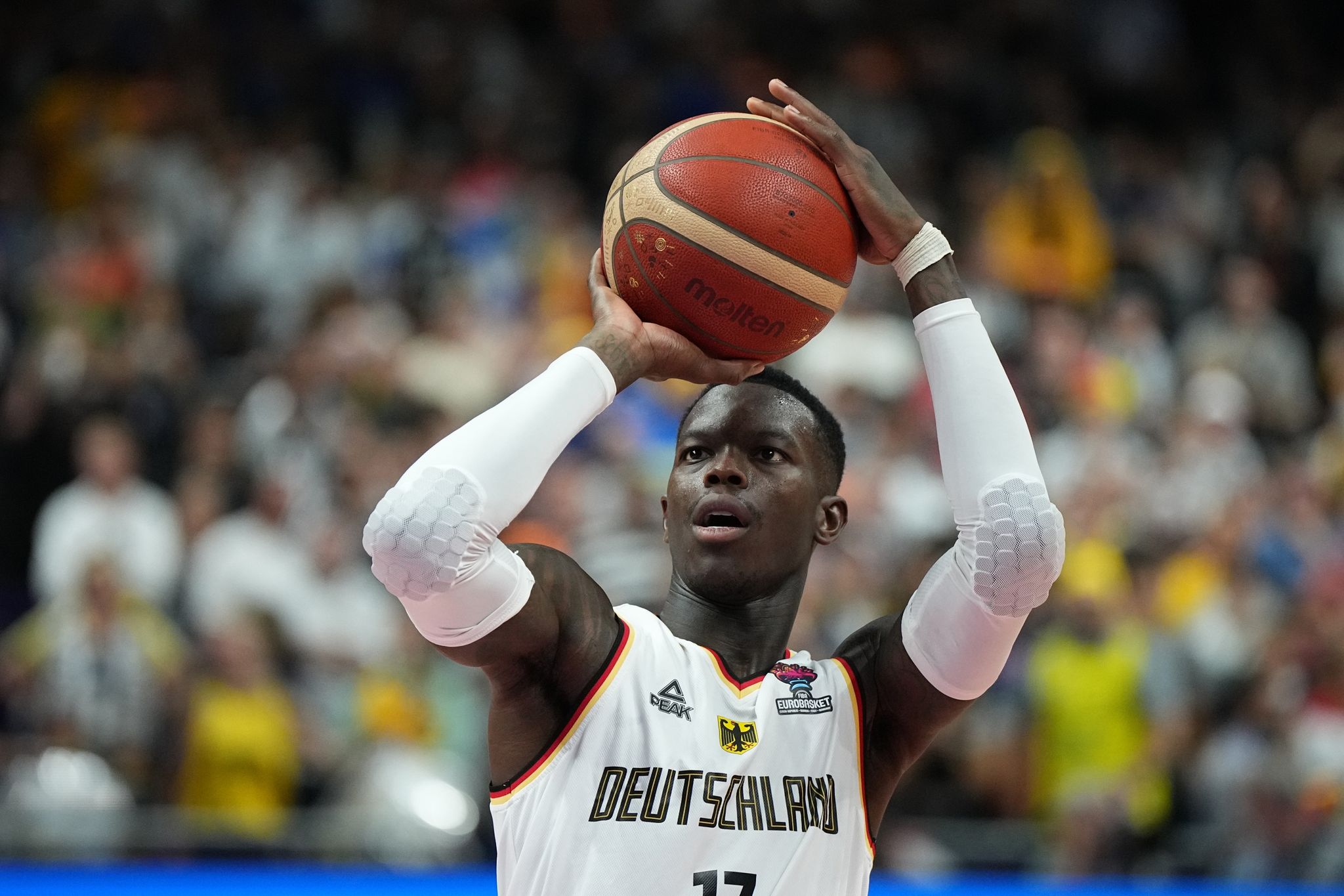 «Tut weh»: Deutscher Basketball-Traum trotz Schröder beendet