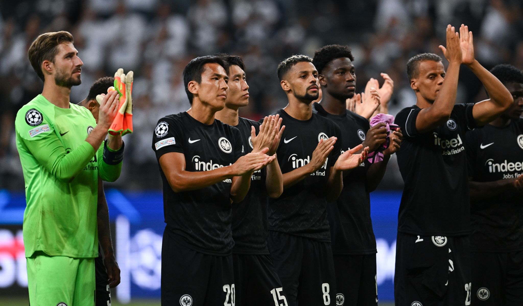 Eintracht Frankfurt nach Königsklassen-Fehlstart kämpferisch