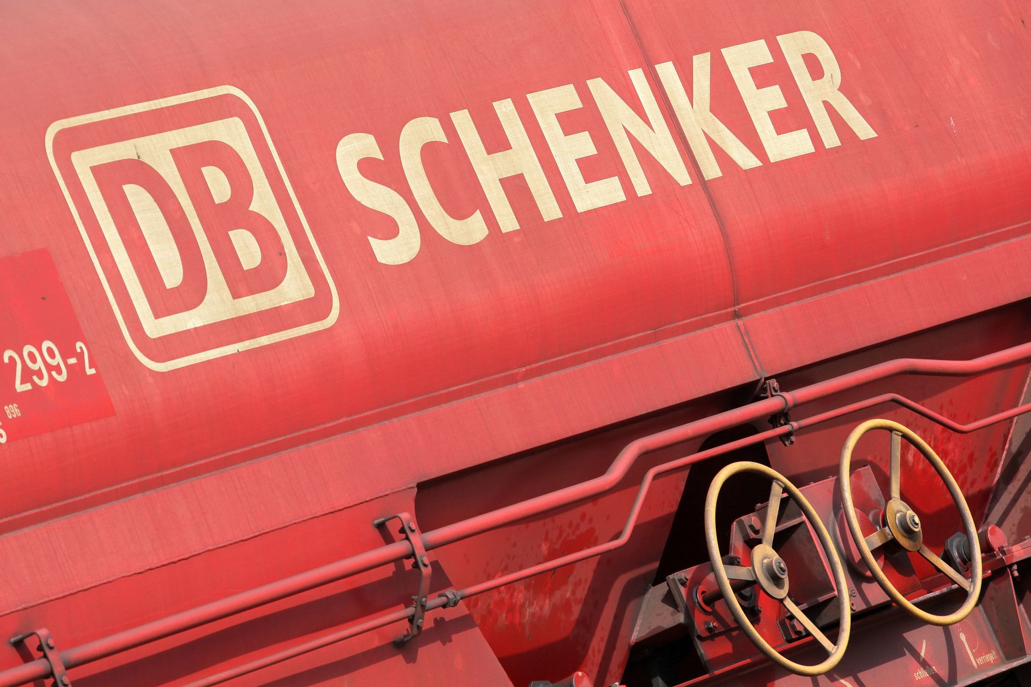 Gewerkschaft: Bahn bereitet Verkauf der Tochter Schenker vor