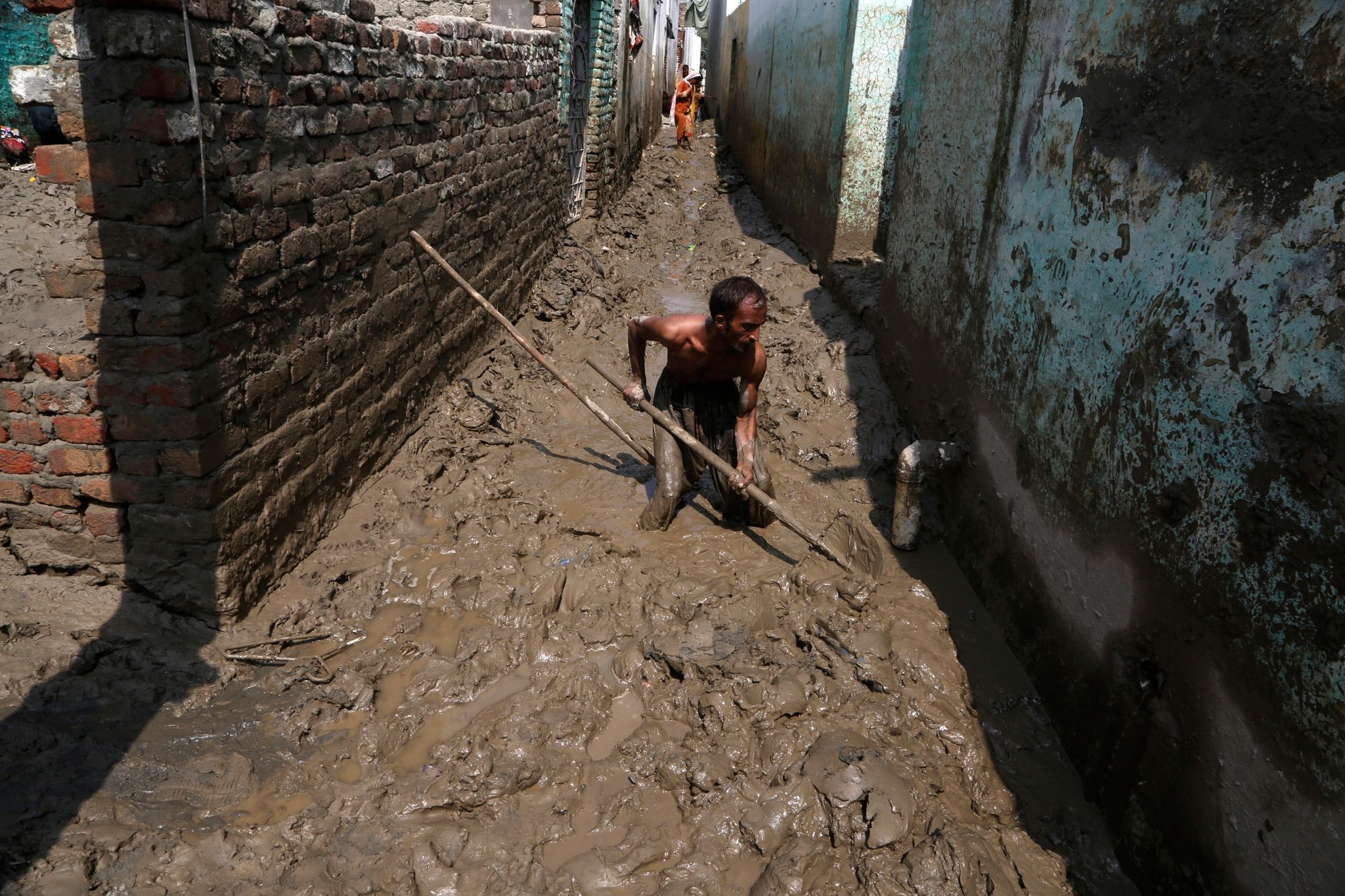 Dutzende Tote bei neuen Überflutungen
