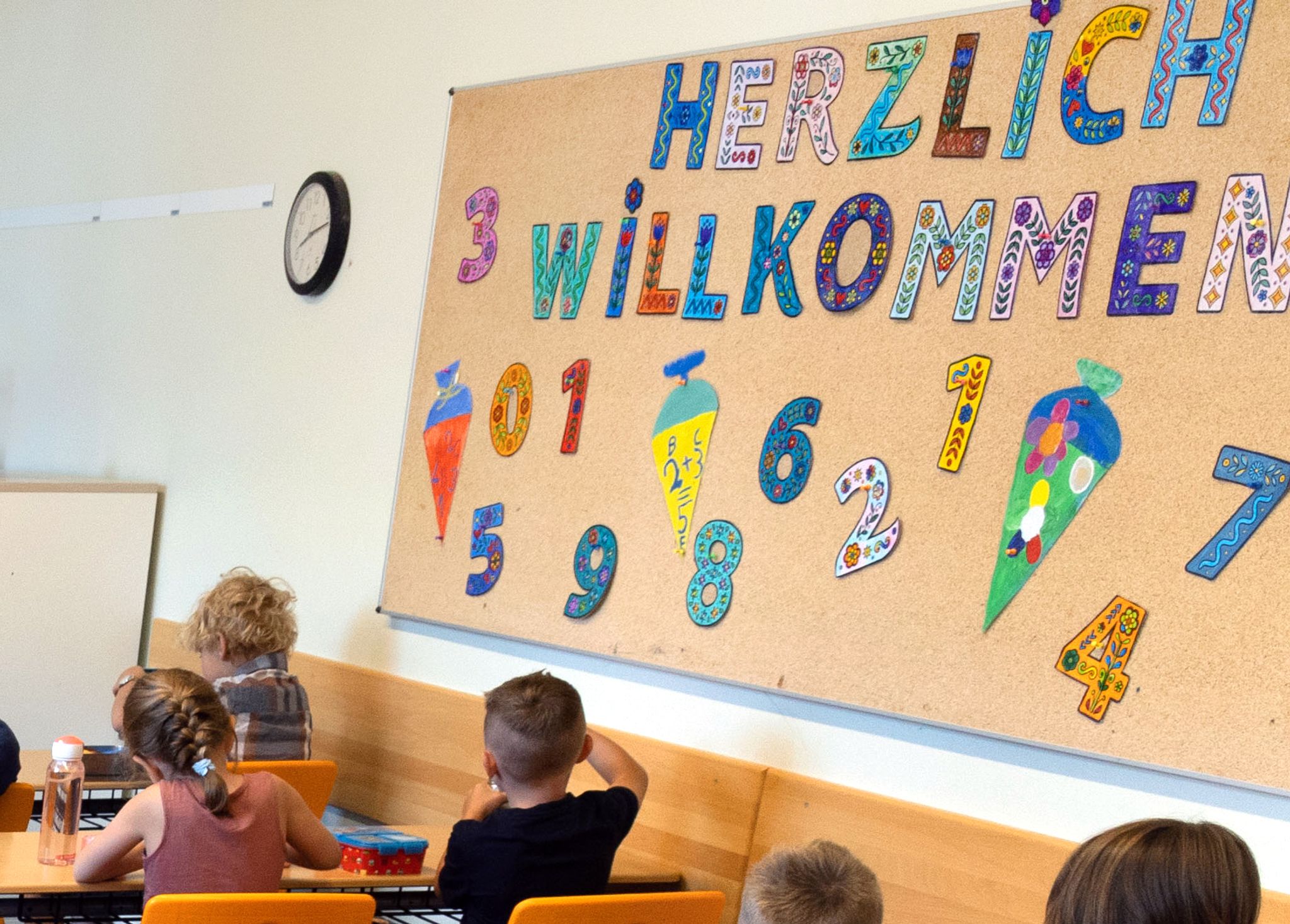 RKI sieht fallende Corona-Inzidenzen – Ausnahme Schulkinder