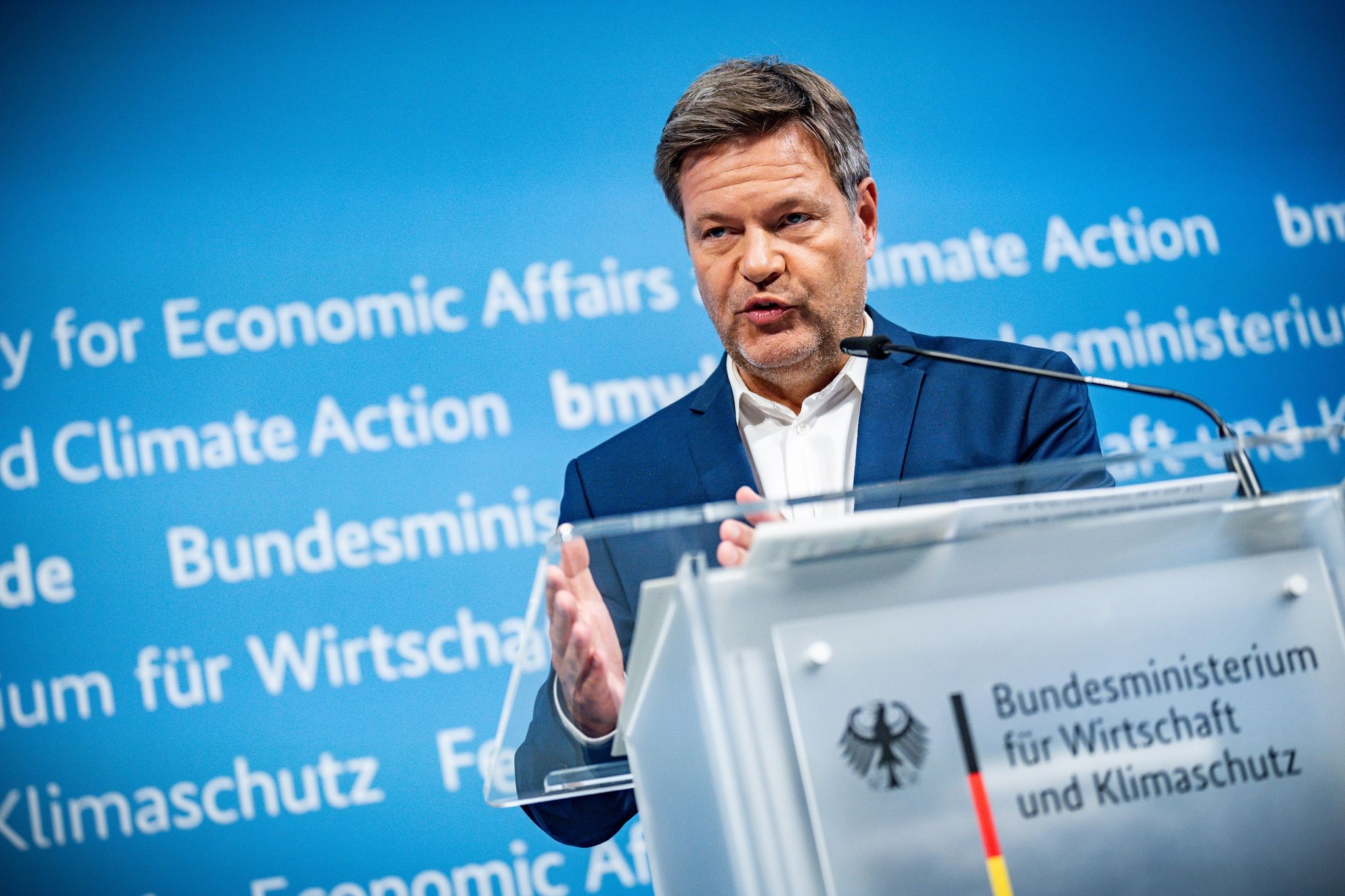 Habeck rechnet mit Atomkraft-Weiterbetrieb bis April 2023