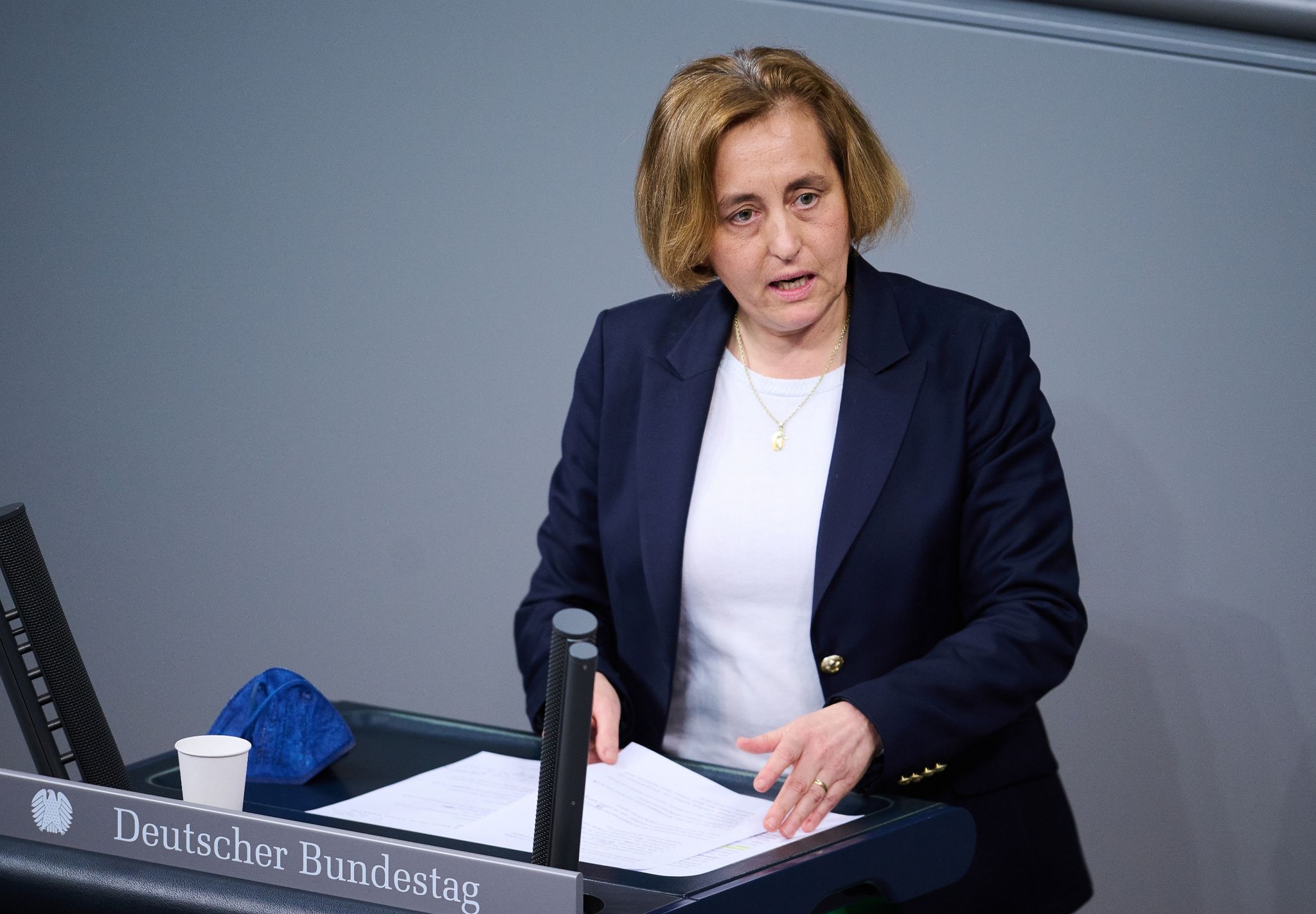 Beatrix von Storch zeigt Gesundheitsminister Lauterbach an