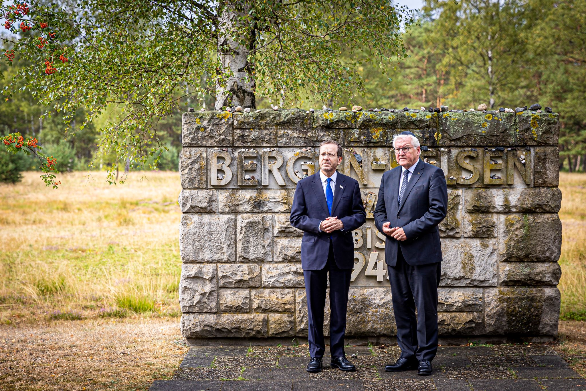 «Hölle auf Erden» – Herzog fordert Erinnerung an Shoah
