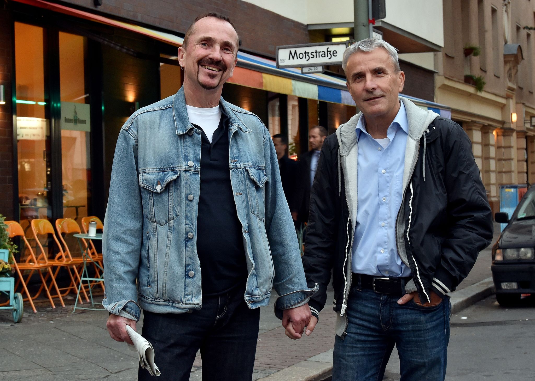 Fünf Jahre Ehe für alle: Pionier-Paar glücklich verheiratet