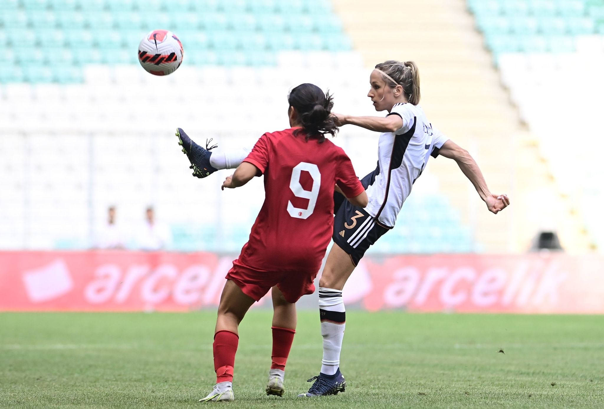 Sieg in der Türkei: DFB-Frauen buchen WM-Ticket