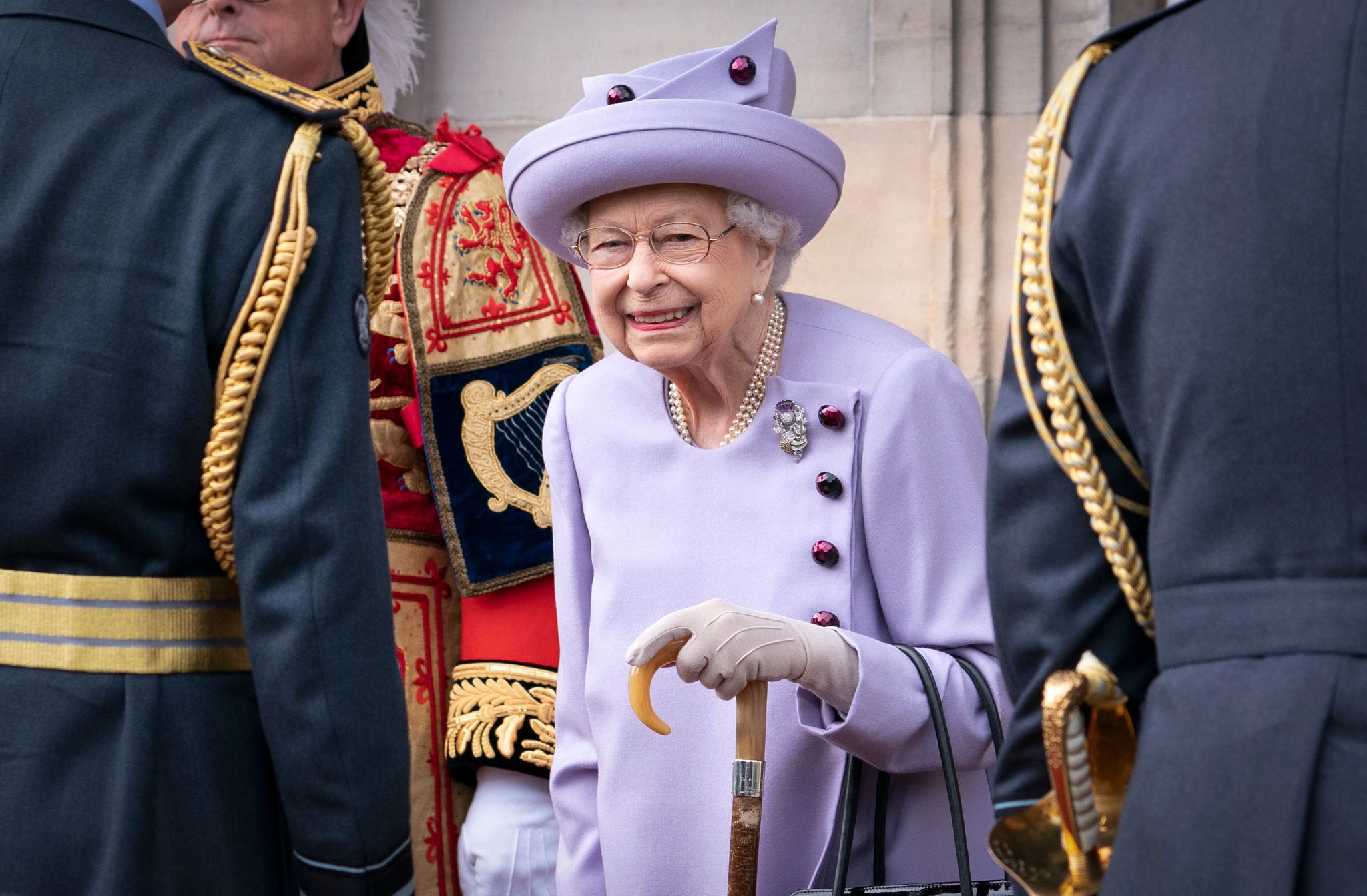 Großbritannien hält den Atem an – wie geht es der Queen?