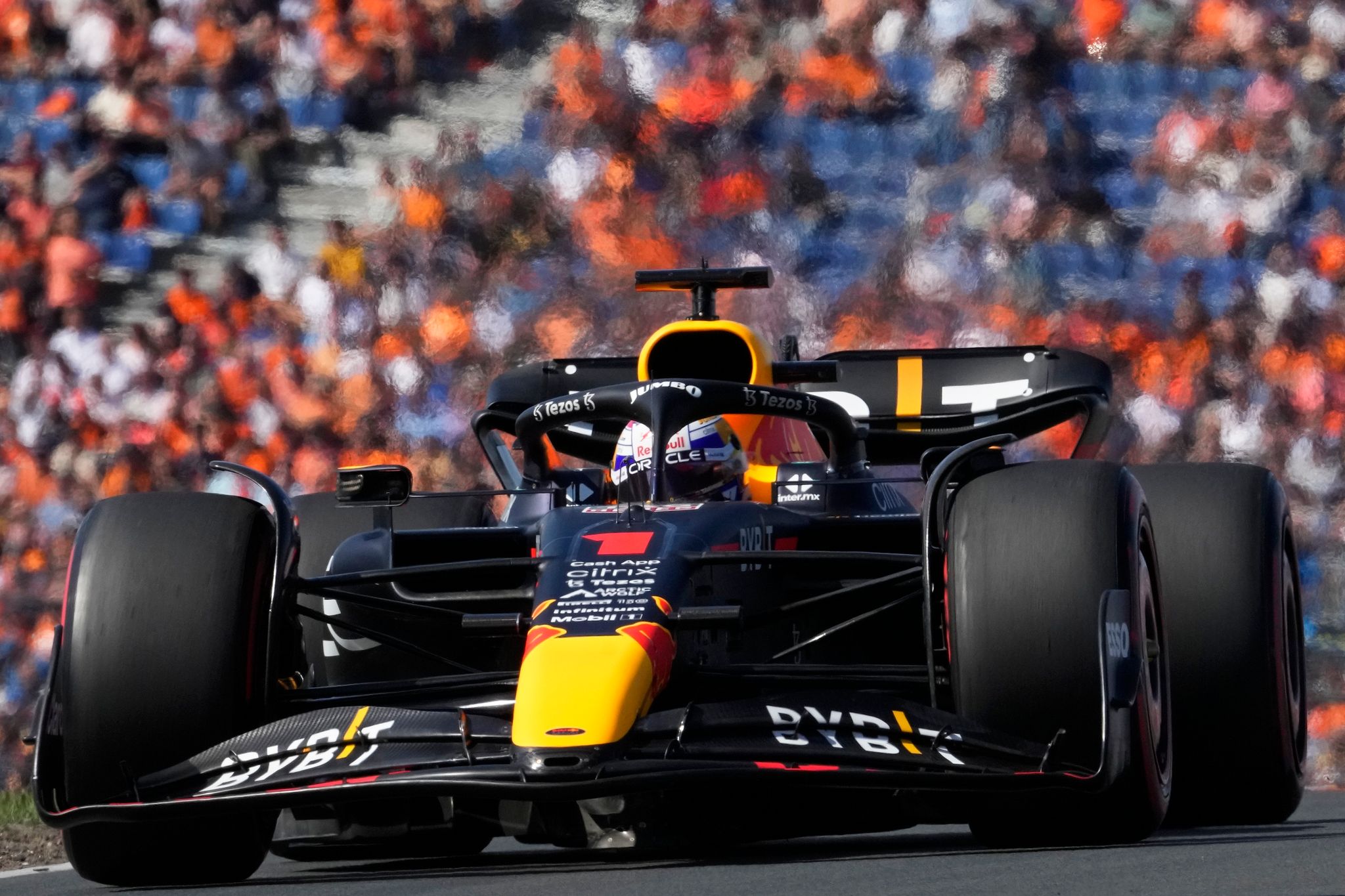 «Wahnsinn»: Verstappen begeistert Fans mit Heimspiel-Pole