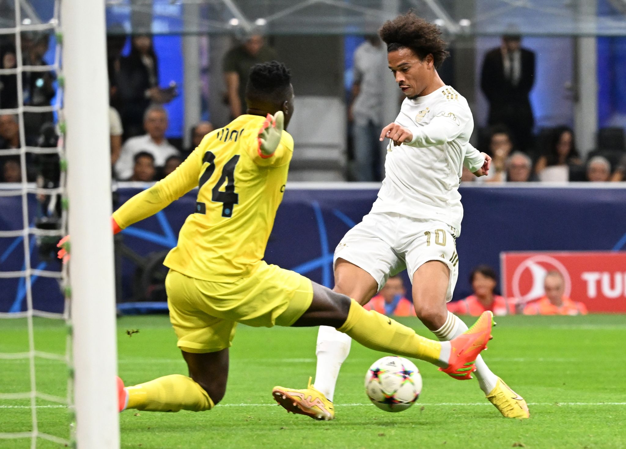 Hymnen auf Sané und «herzliche» Botschaften an Lewandowski