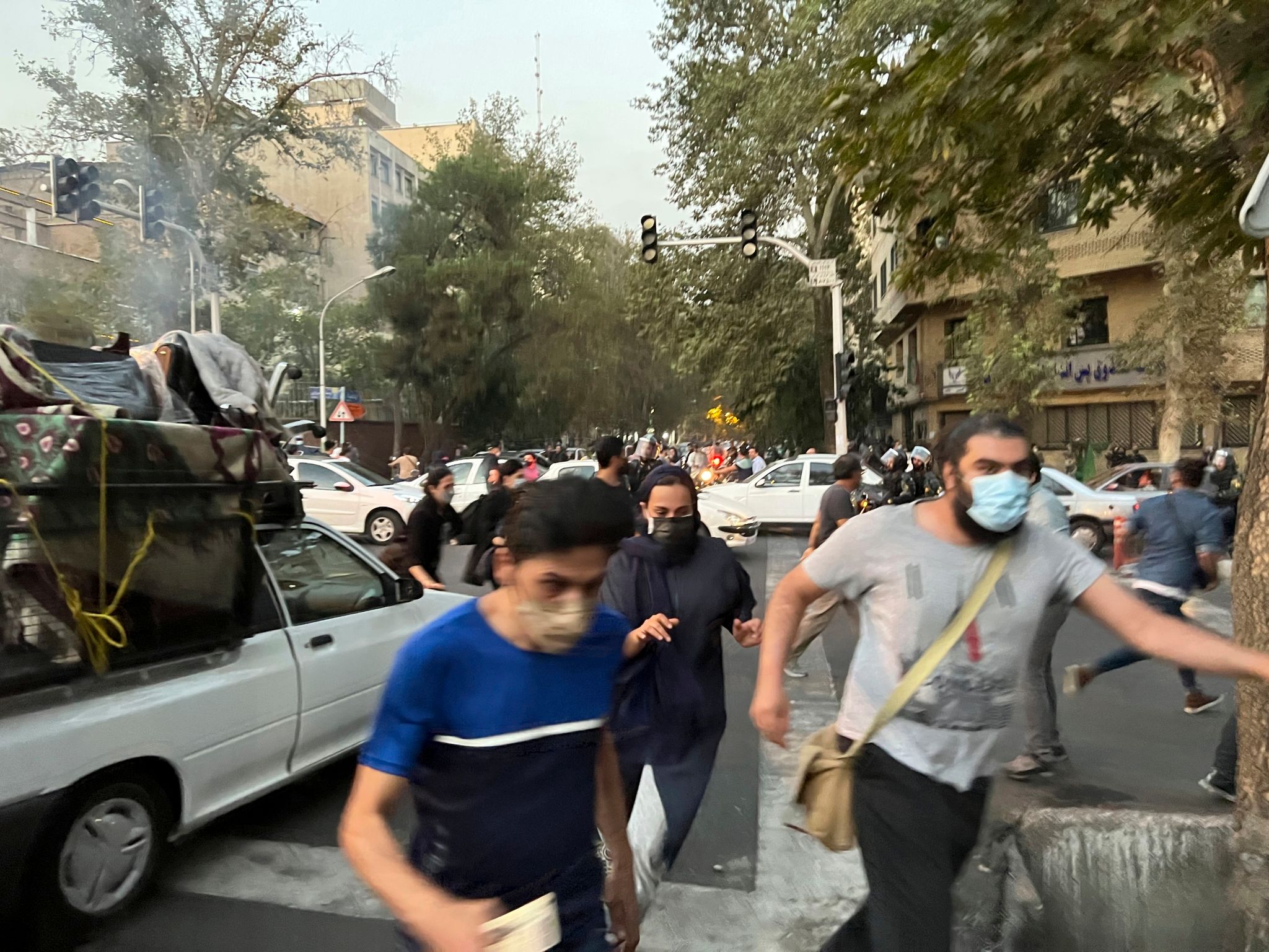Berichte: Mehr als 40 Tote bei Protesten im Iran