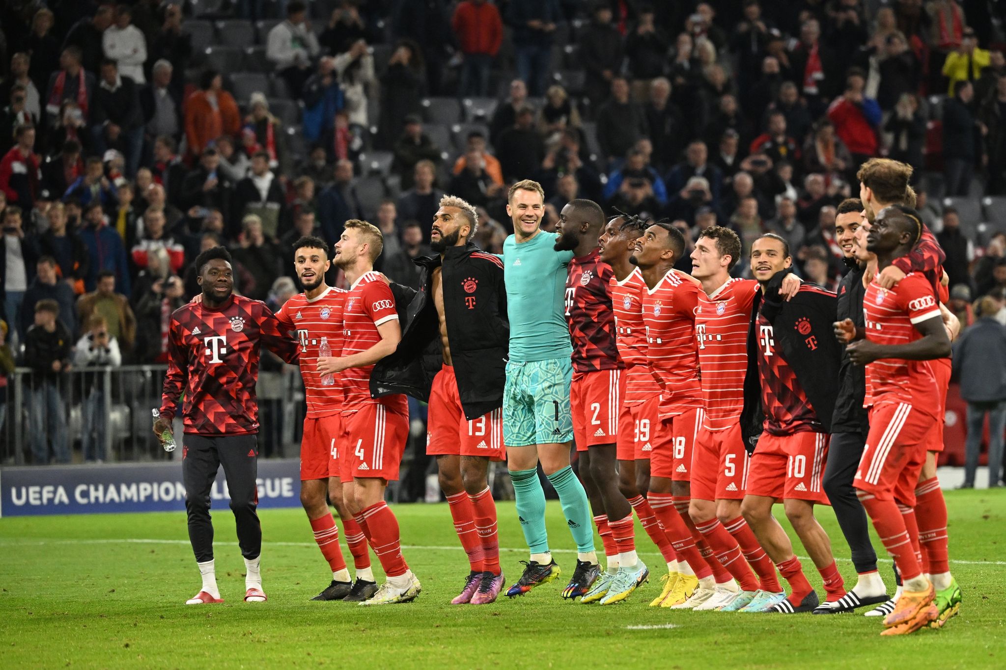 Bayern mit Tor-Grüßen – «Richtig heiß und Vollgas geben»